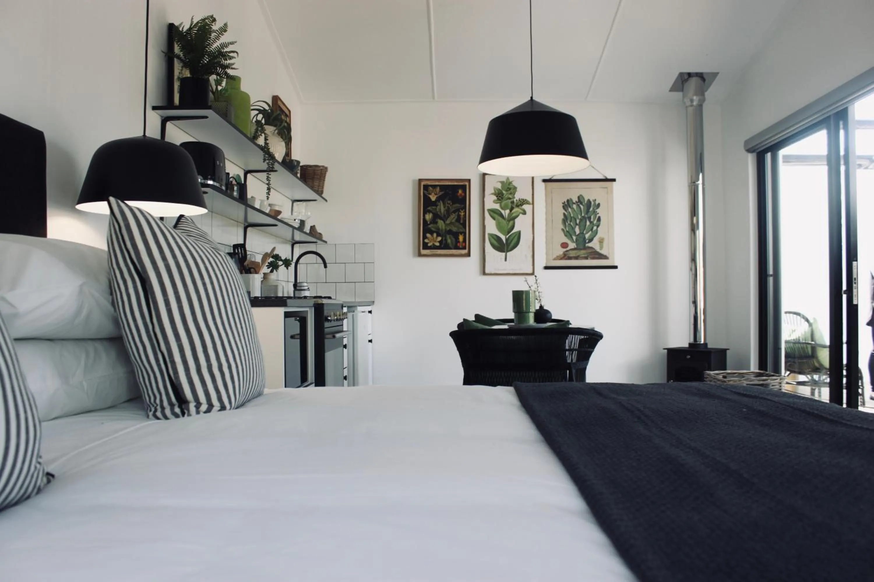 Kitchen or kitchenette, Bed in Brenaissance Wine & Stud Estate