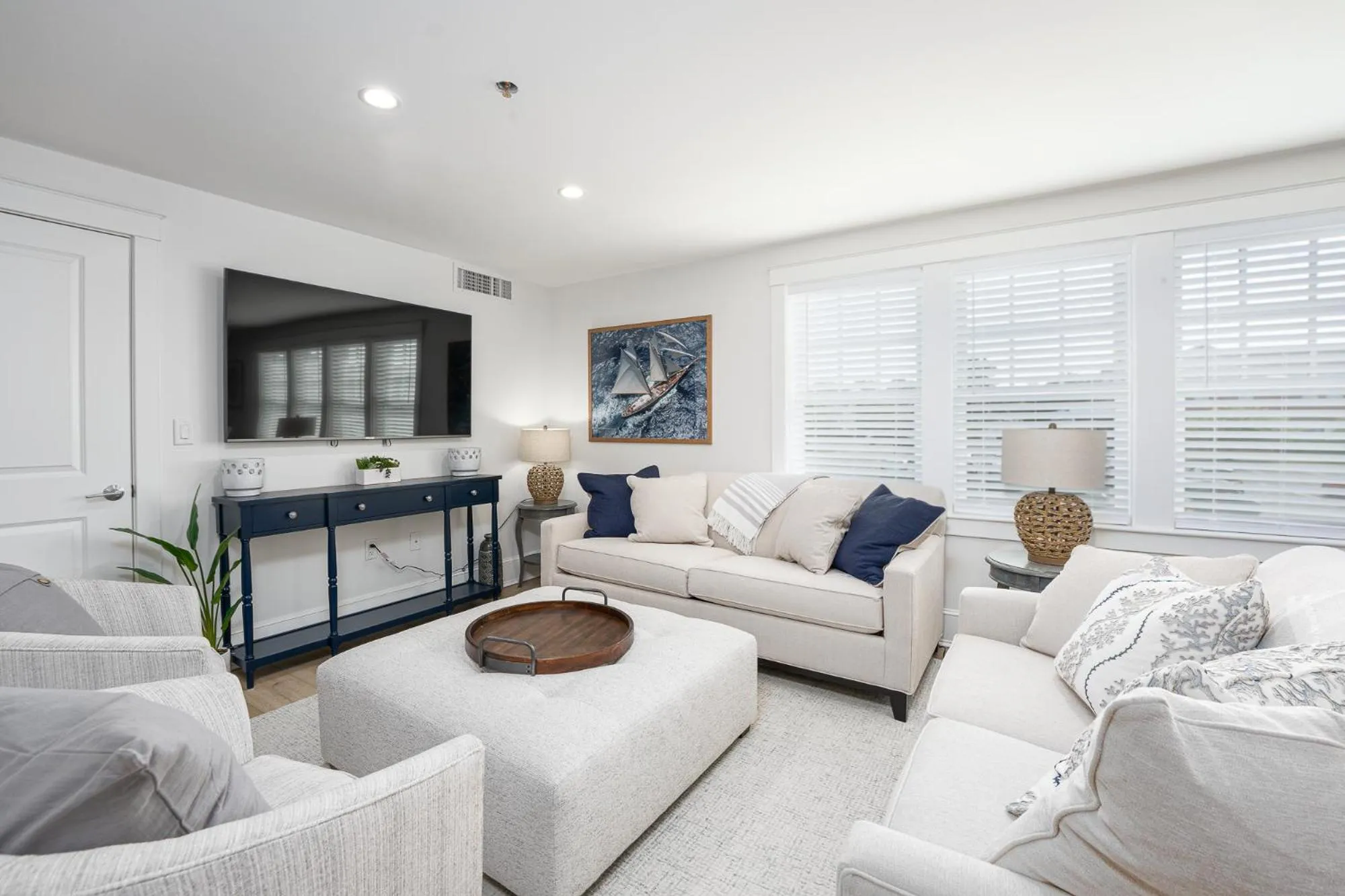 Living room in Thomas Sea Suites at Harbourtown