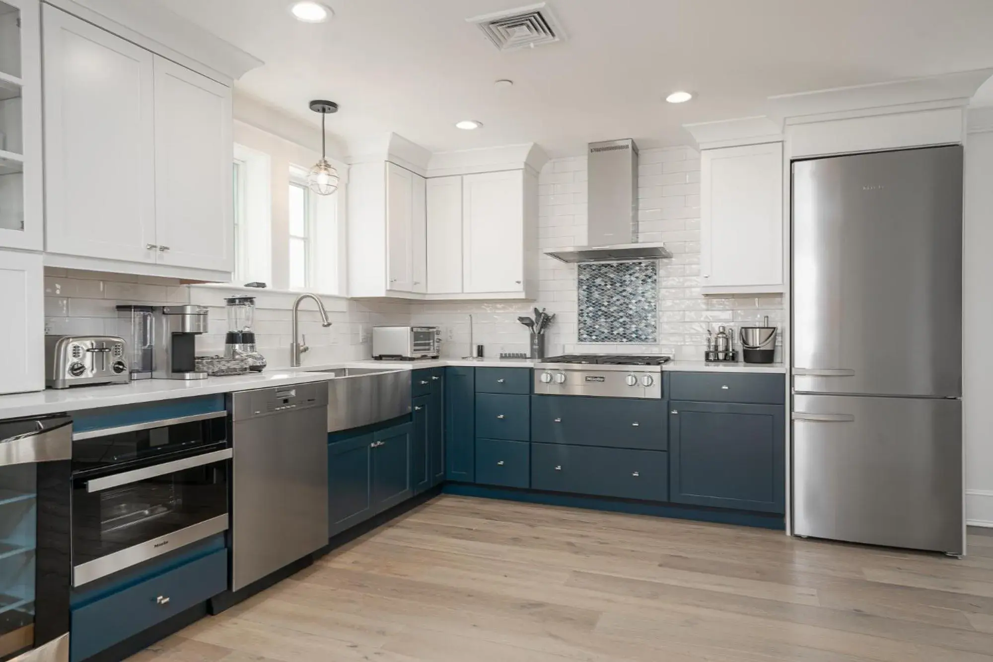 Superior Apartment in Thomas Sea Suites at Harbourtown Superior Apartment in Thomas Sea Suites at Harbourtown