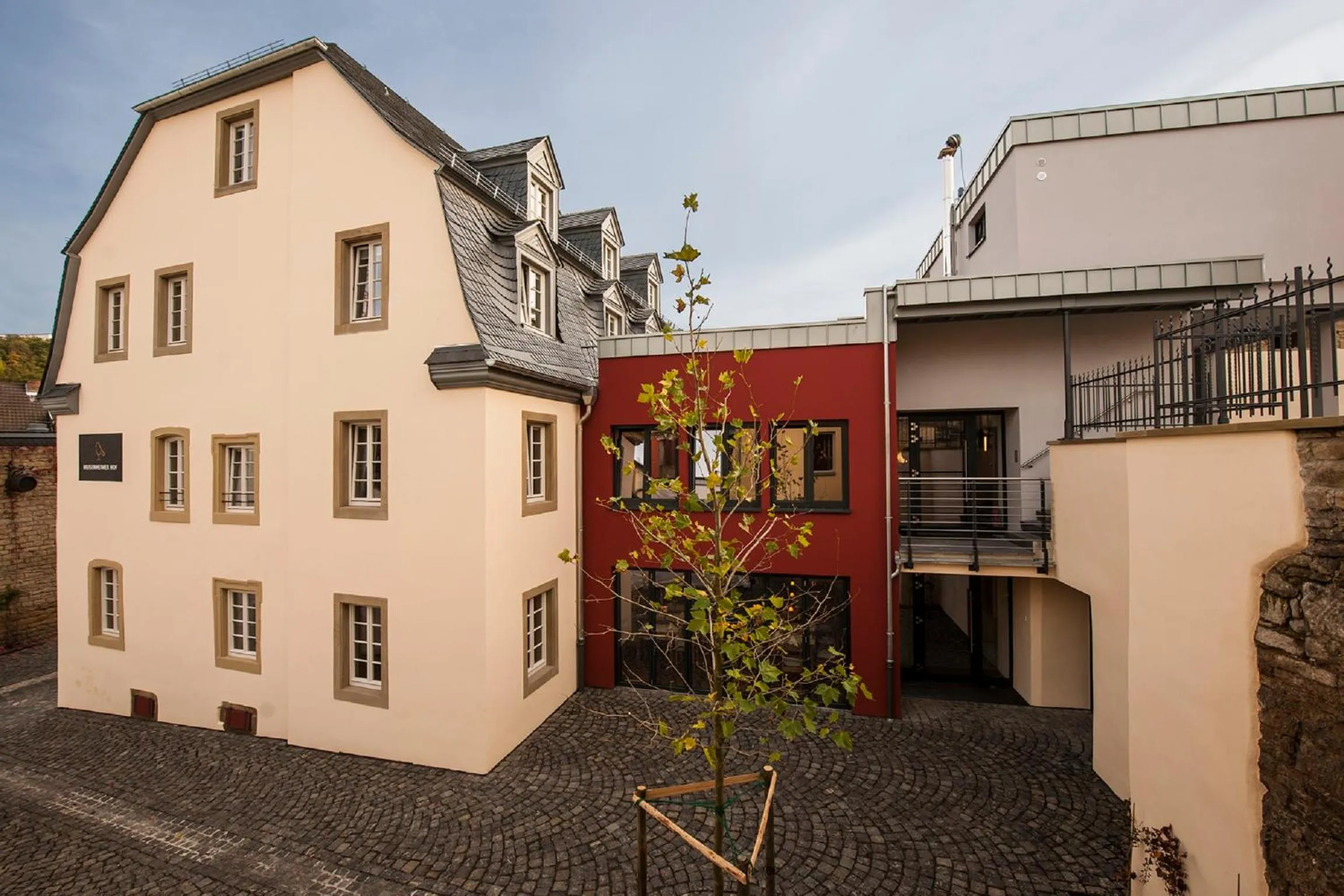 Property building in Romantik Hotel Meisenheimer Hof