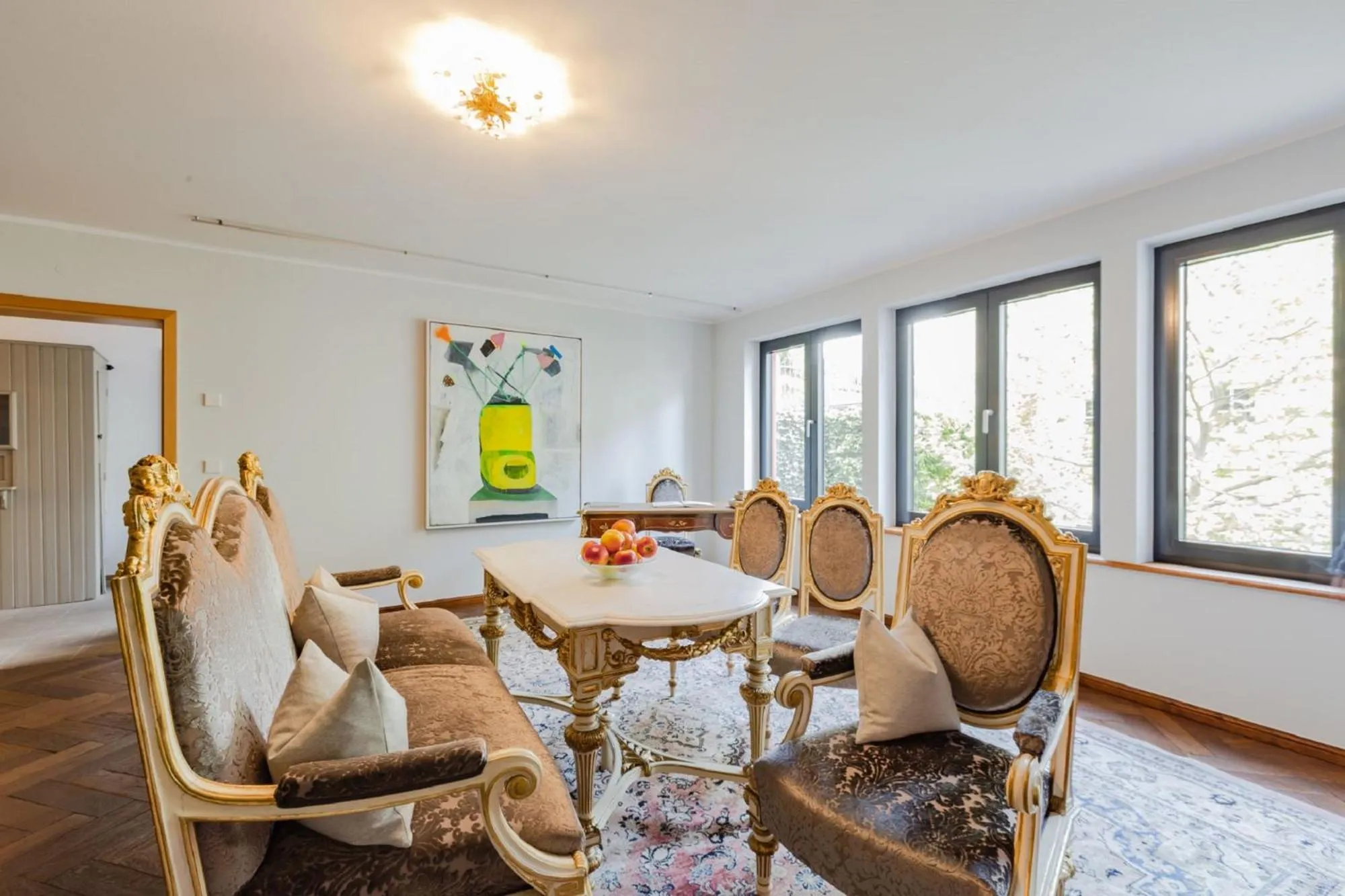 Library in Romantik Hotel Meisenheimer Hof