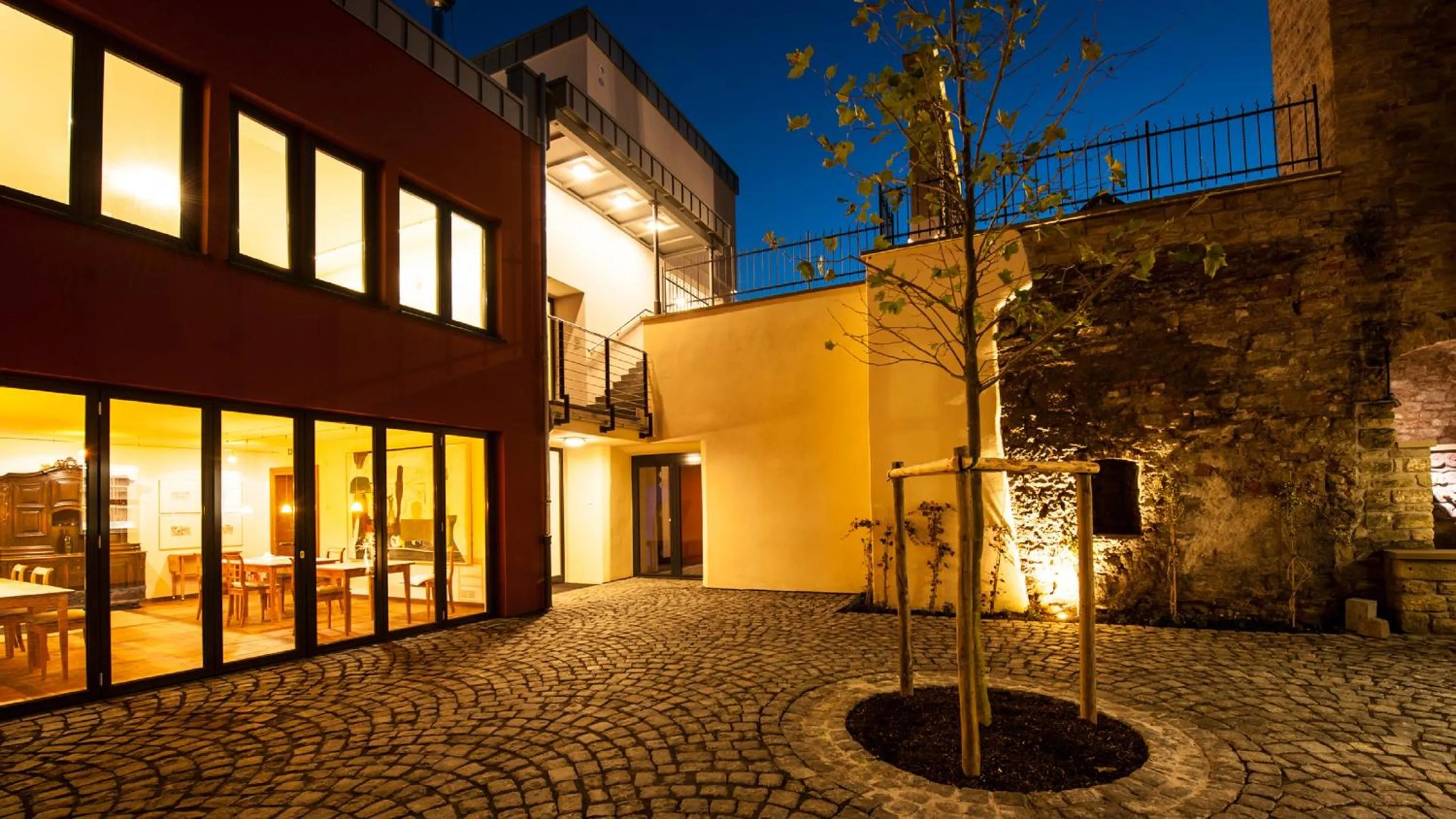 Patio in Romantik Hotel Meisenheimer Hof