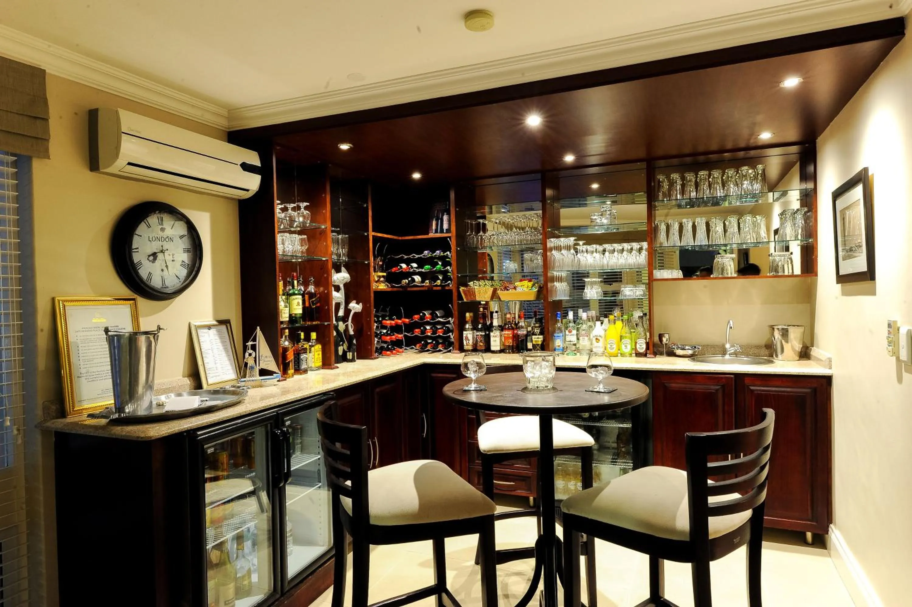 Lounge or bar in Forest Manor Boutique Guesthouse