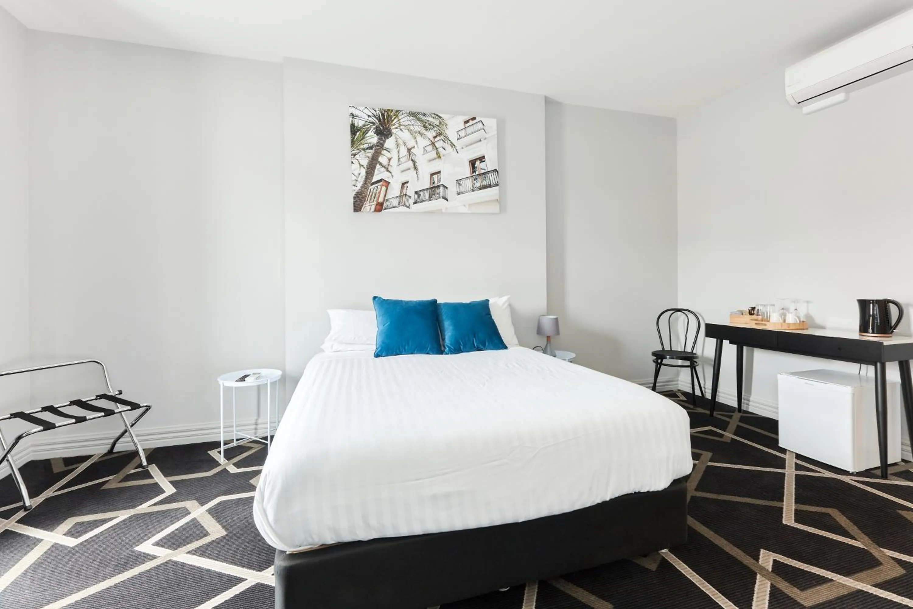 Bed in Sports Garden Hotel