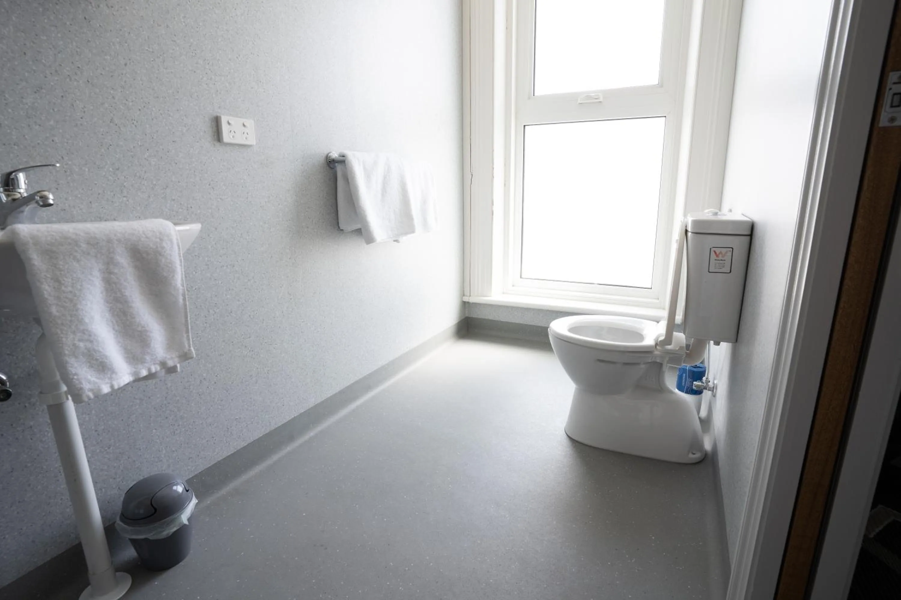 Toilet in Sports Garden Hotel