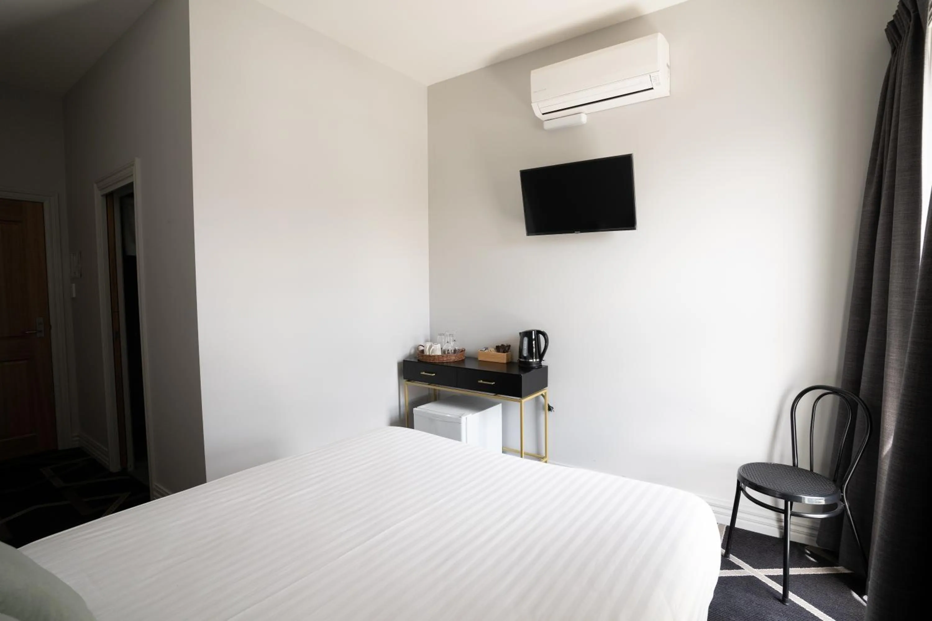 Bed in Sports Garden Hotel