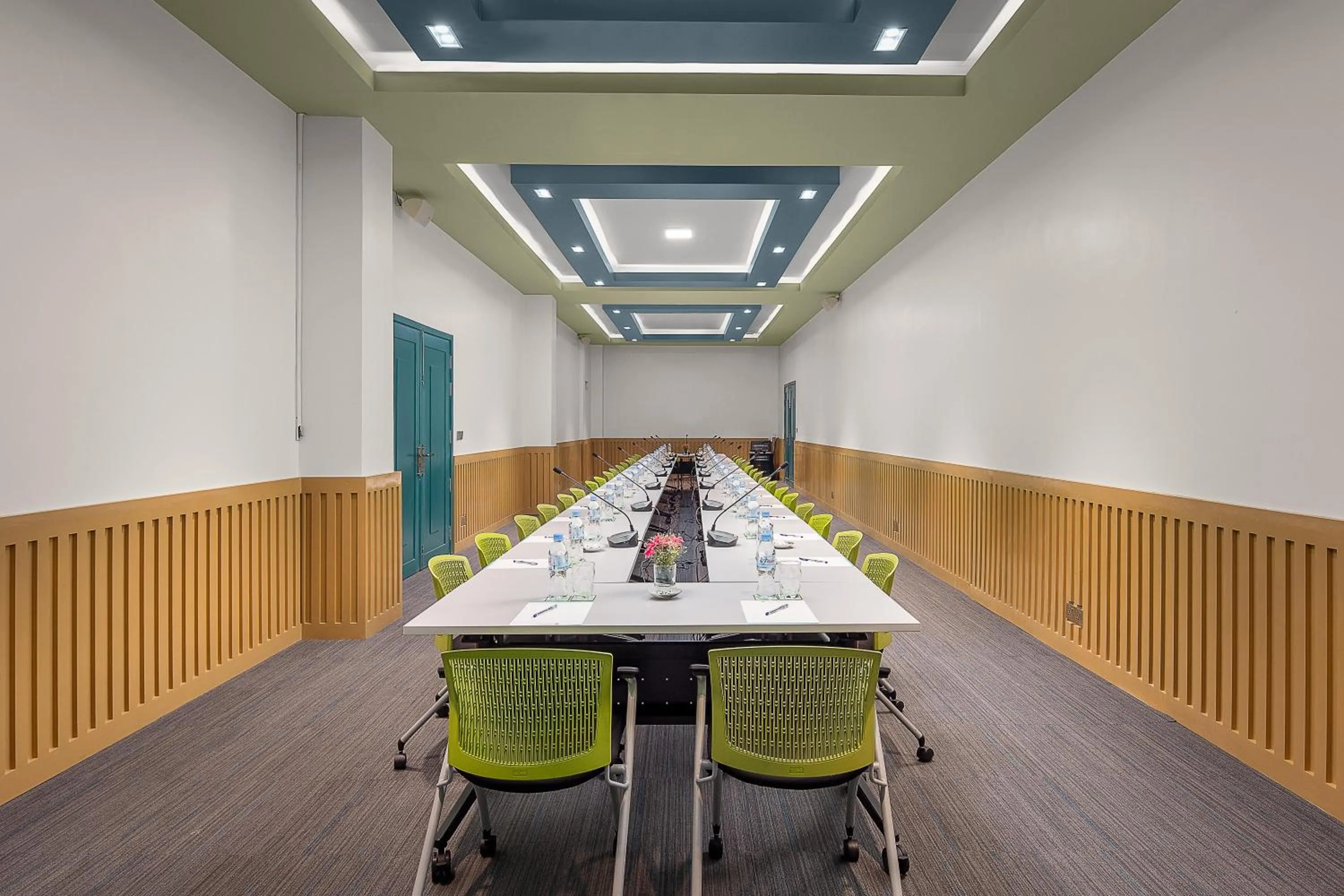 Business facilities in Vakara Hotel Kep