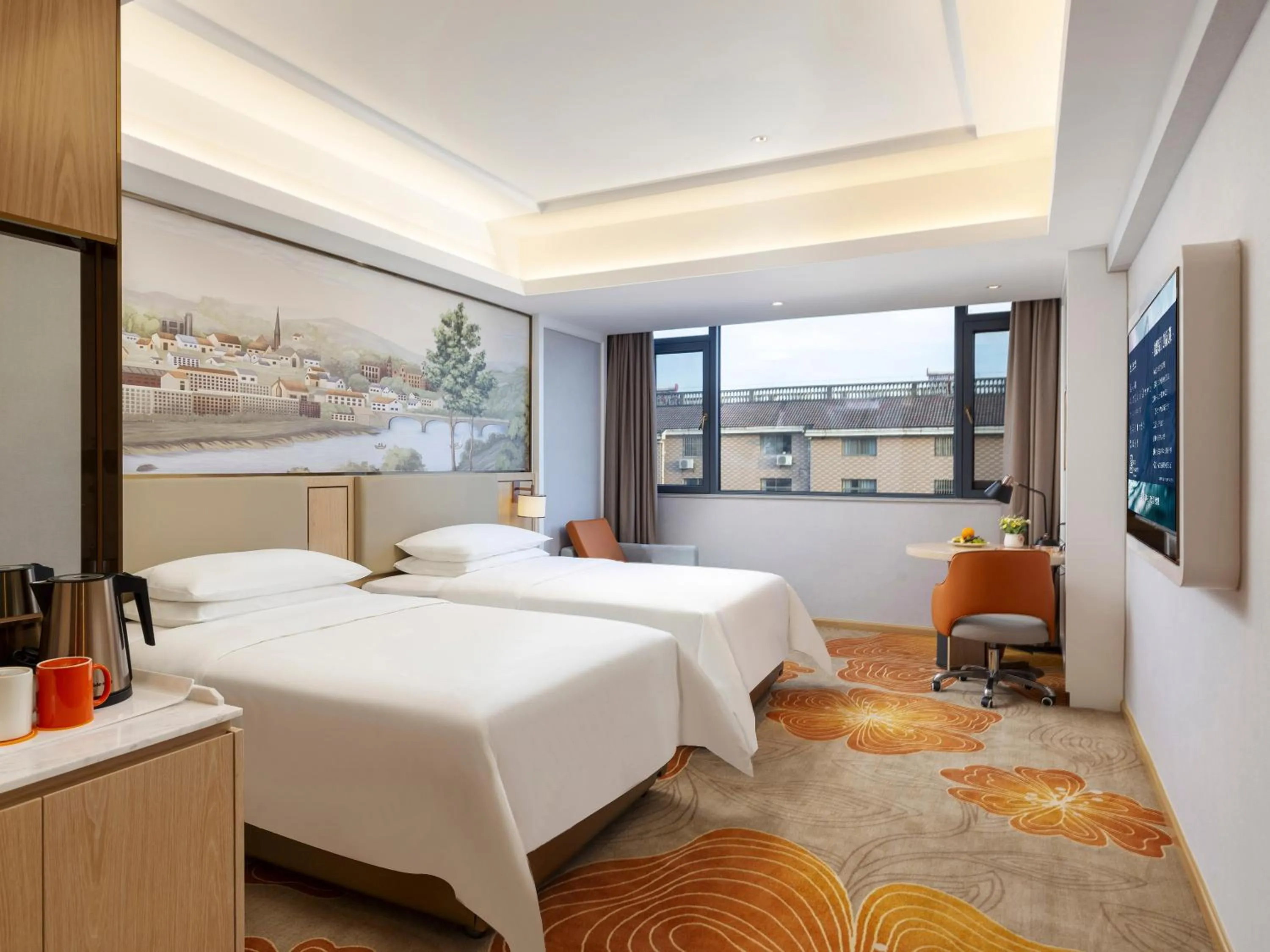 Photo of the whole room in Vienna Hotel