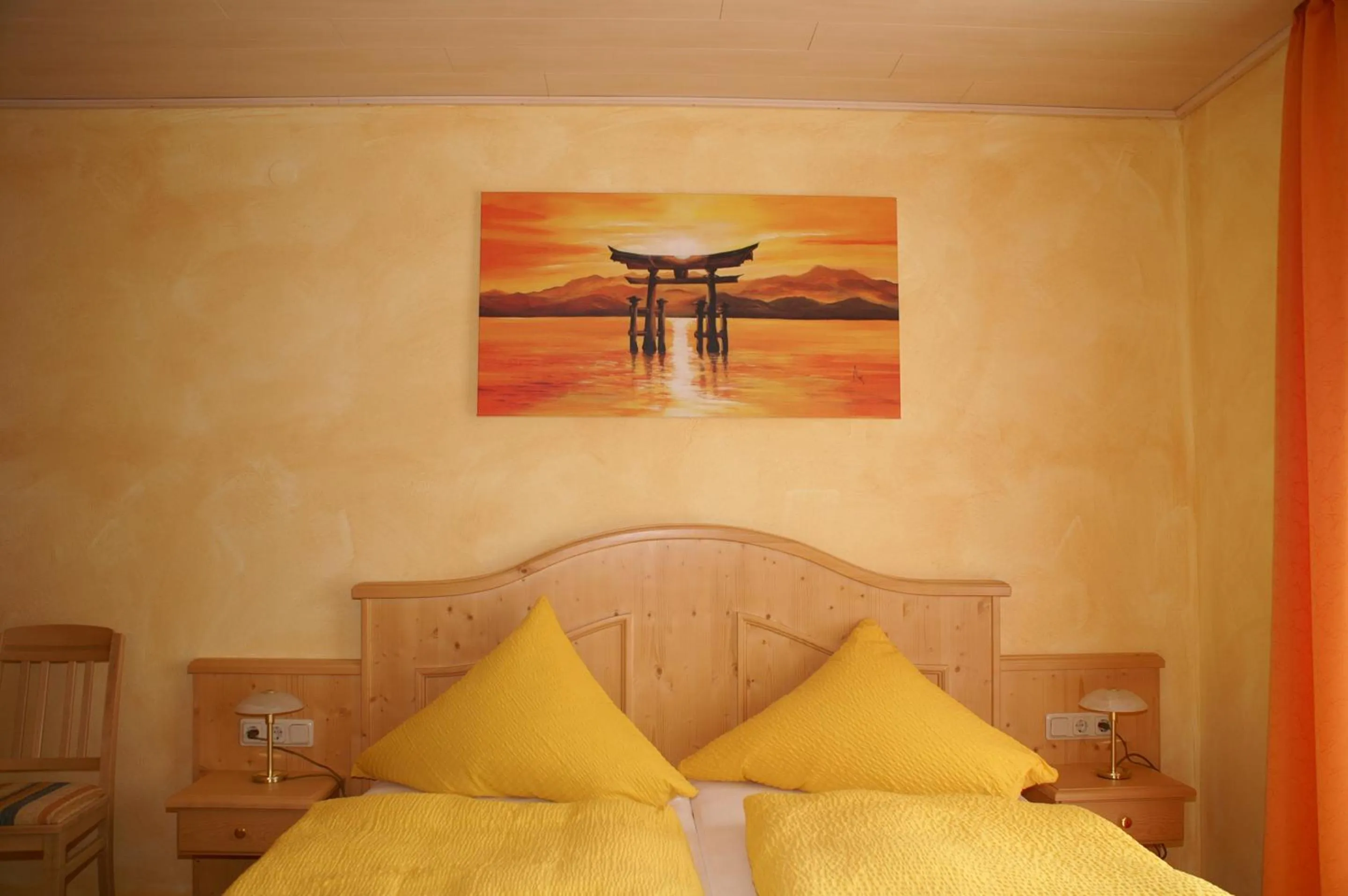 Bedroom, Bed in Zur Rotenfelsstube