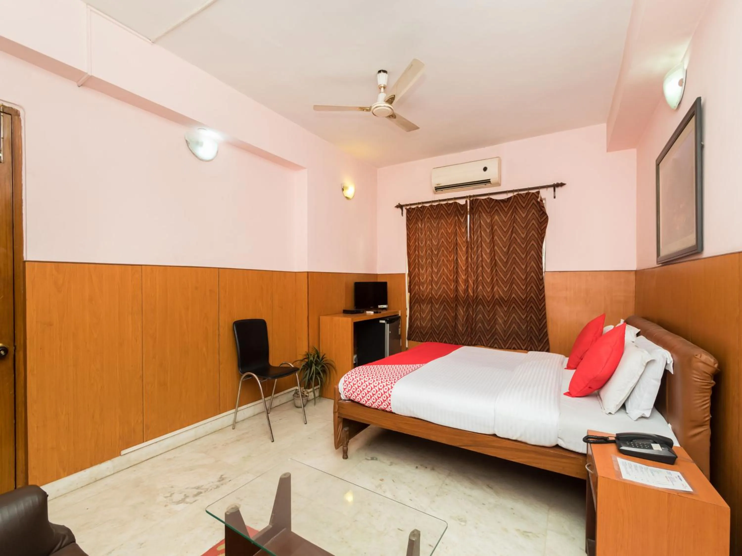 Bedroom, Bed in Malik Guest House