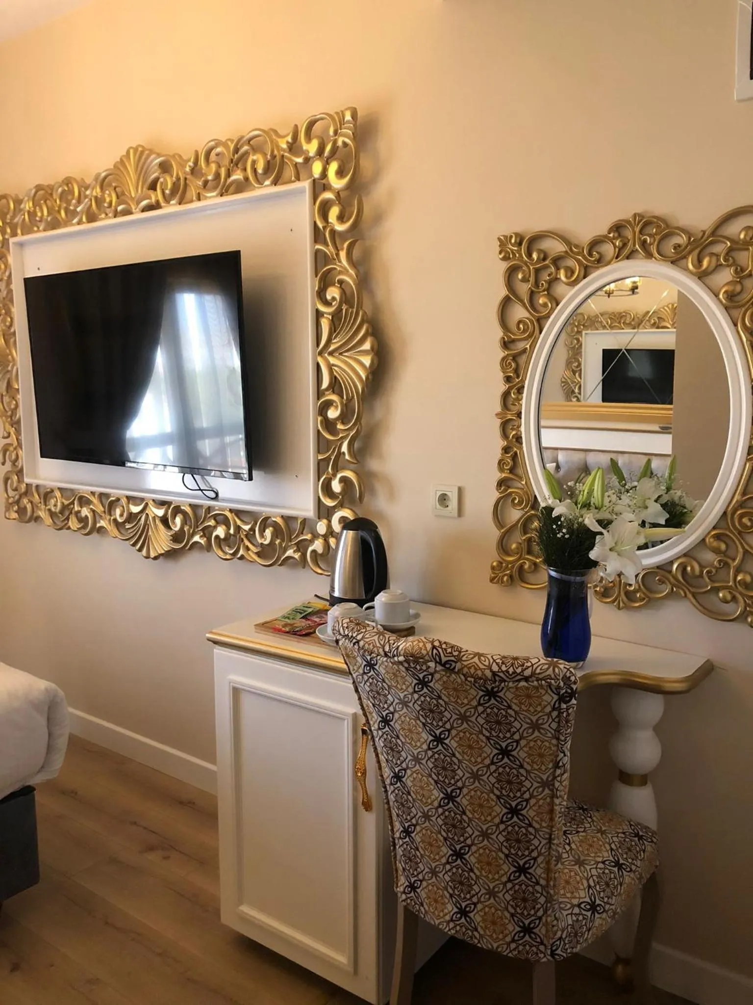 GOLDEN HİLL HOTEL DOWNTOWN