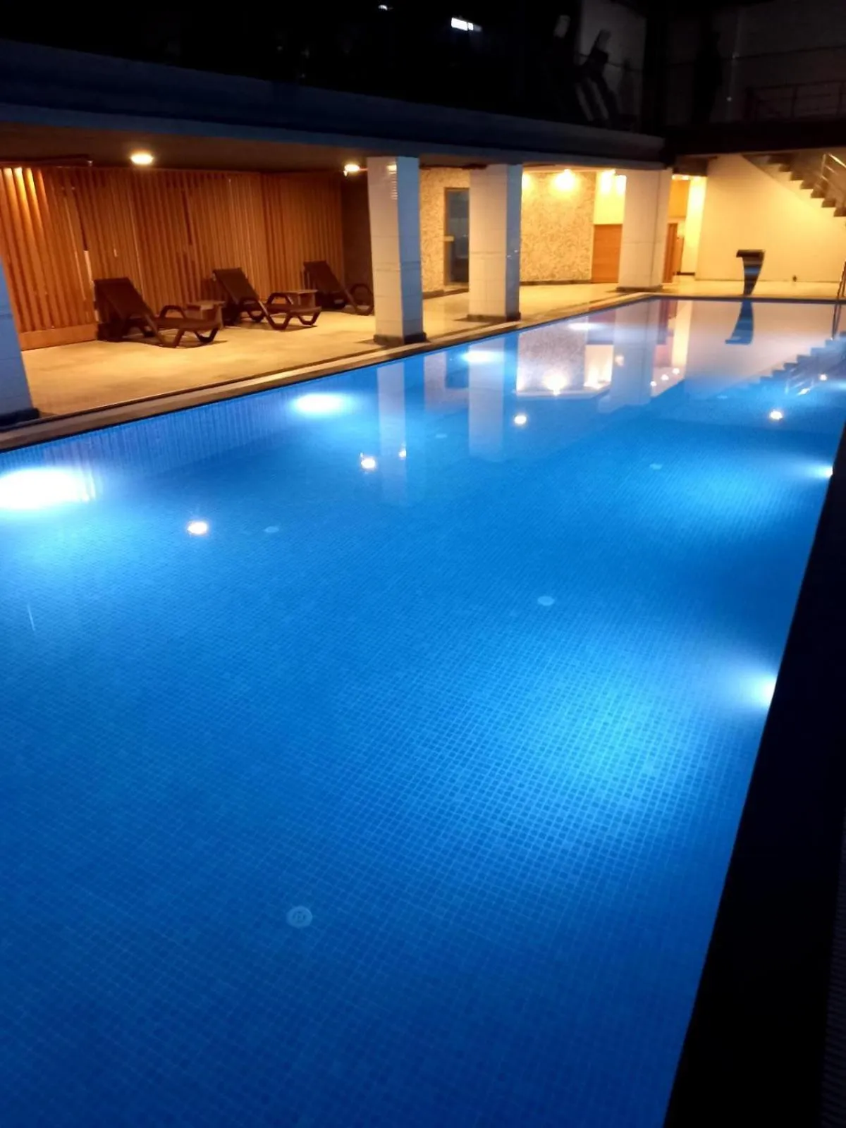 Swimming pool in GOLDEN HİLL HOTEL DOWNTOWN