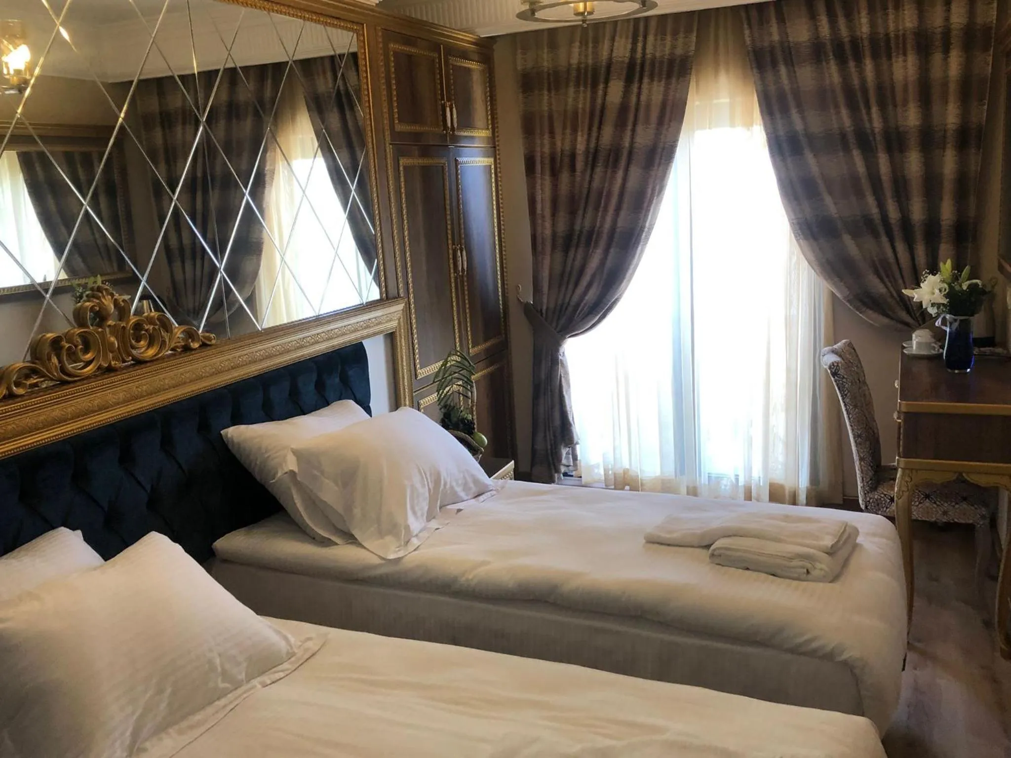 GOLDEN HİLL HOTEL DOWNTOWN