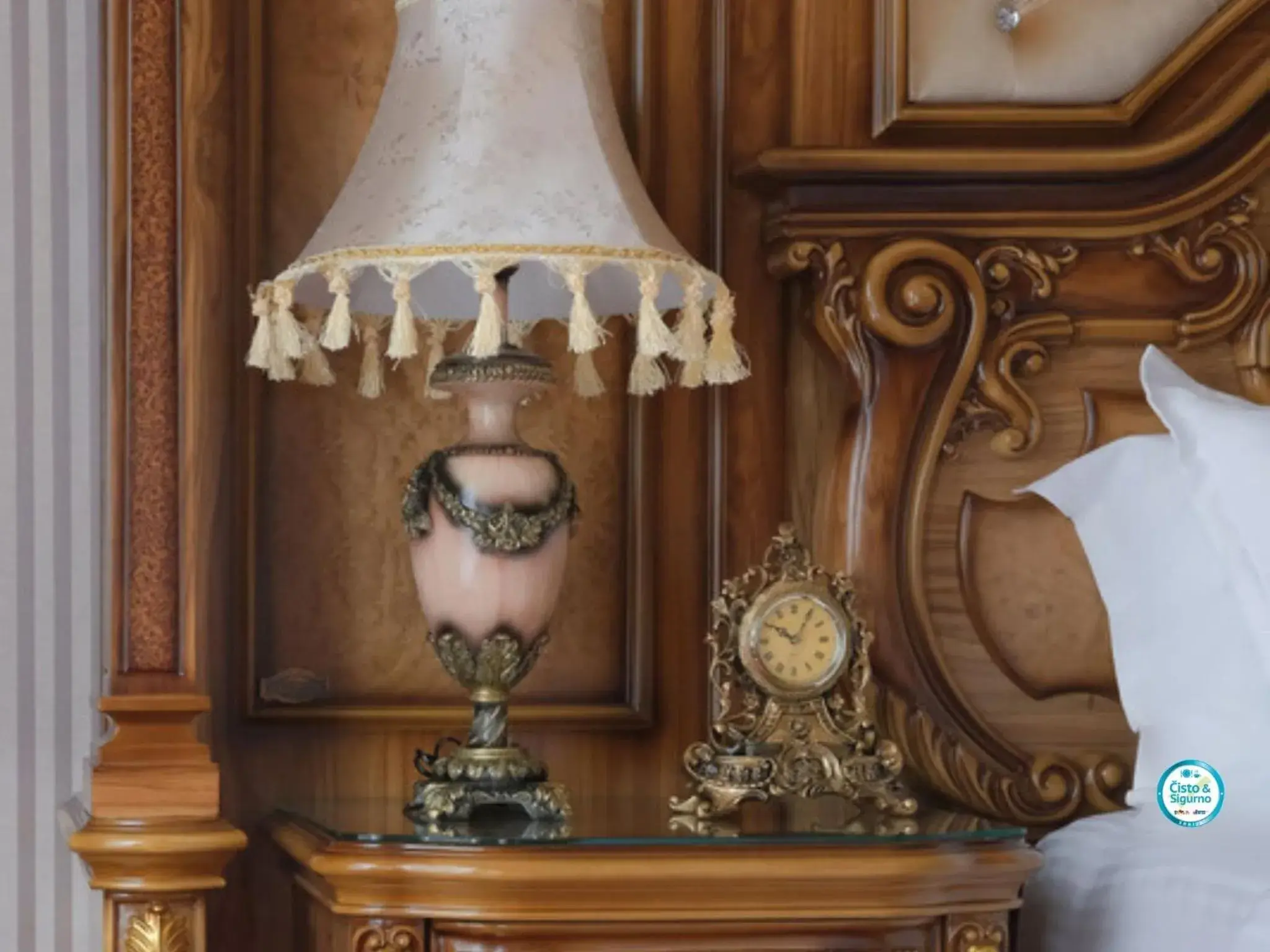 Superior King Room in Prezident Palace Belgrade - Adults Only Superior King Room in Prezident Palace Belgrade - Adults Only