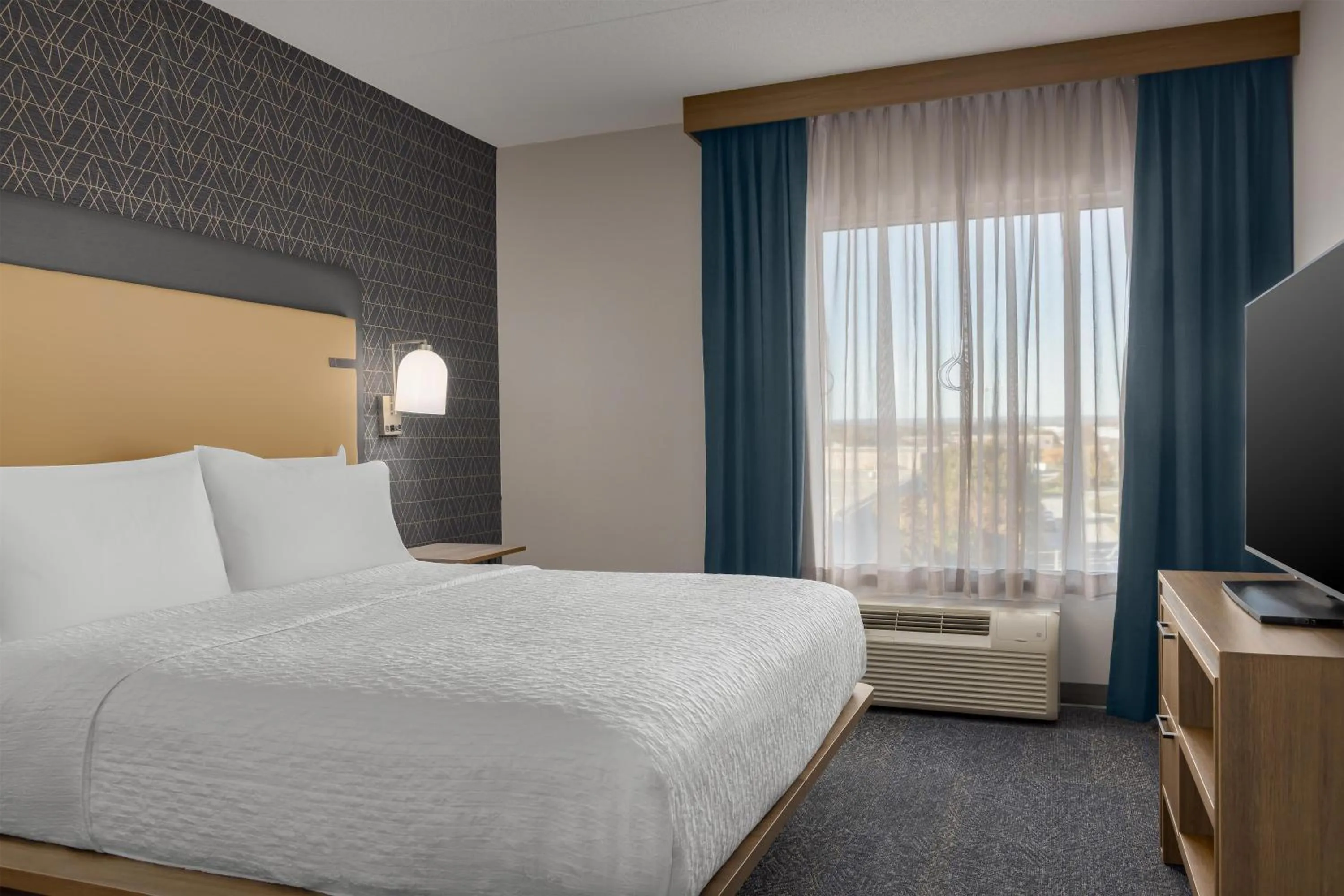 Bed in Homewood Suites by Hilton Toronto-Ajax