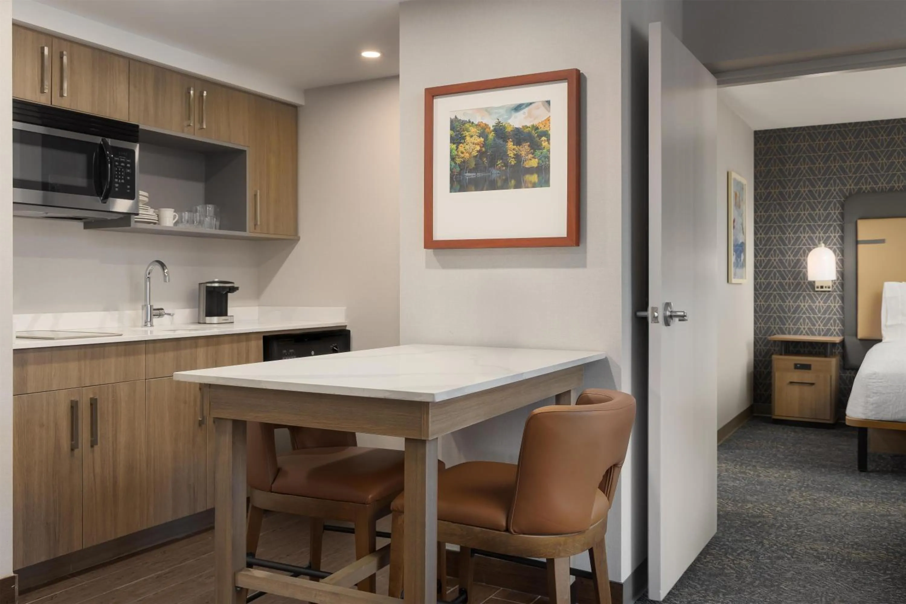 Kitchen or kitchenette, Bed in Homewood Suites by Hilton Toronto-Ajax
