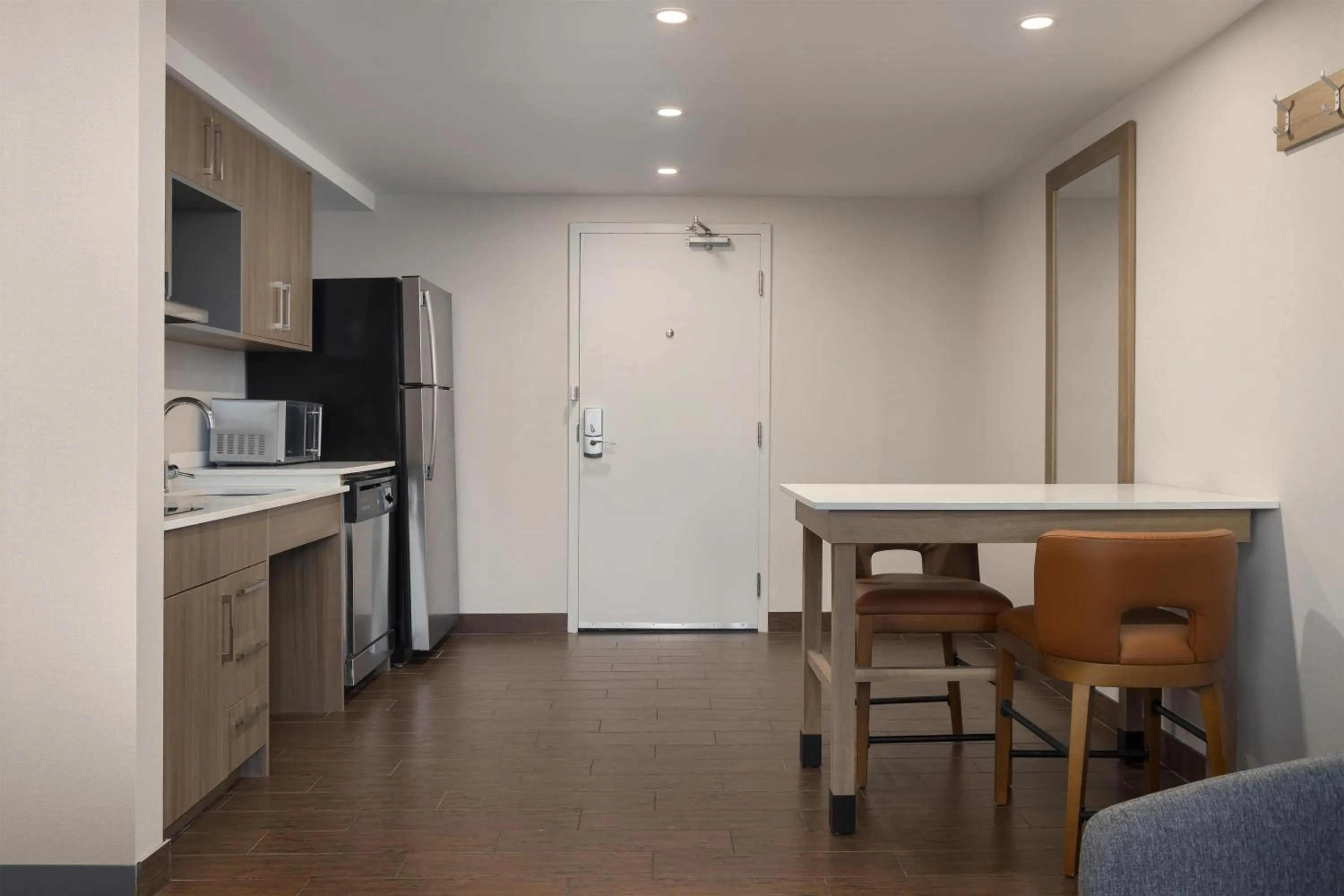 Kitchen or kitchenette in Homewood Suites by Hilton Toronto-Ajax
