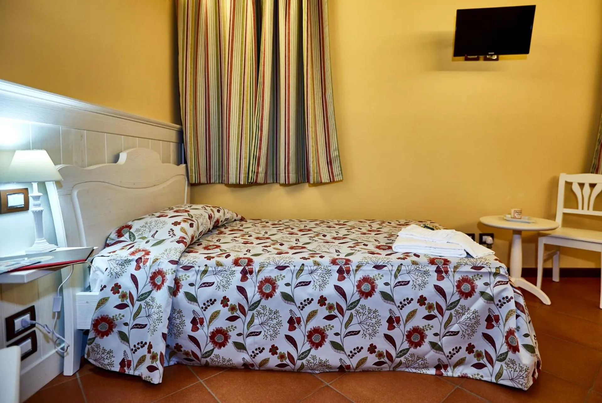 Bed in Albergo Trattoria Il Leone