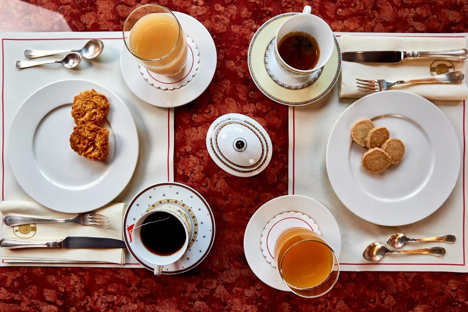 Coffee/tea facilities in Albergo Trattoria Il Leone
