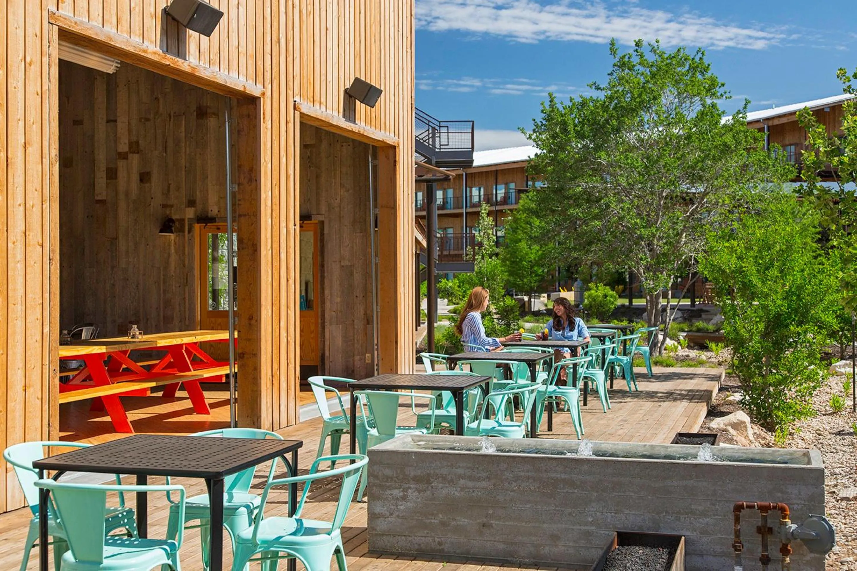 Restaurant/places to eat in Lone Star Court, by Valencia Hotel Collection