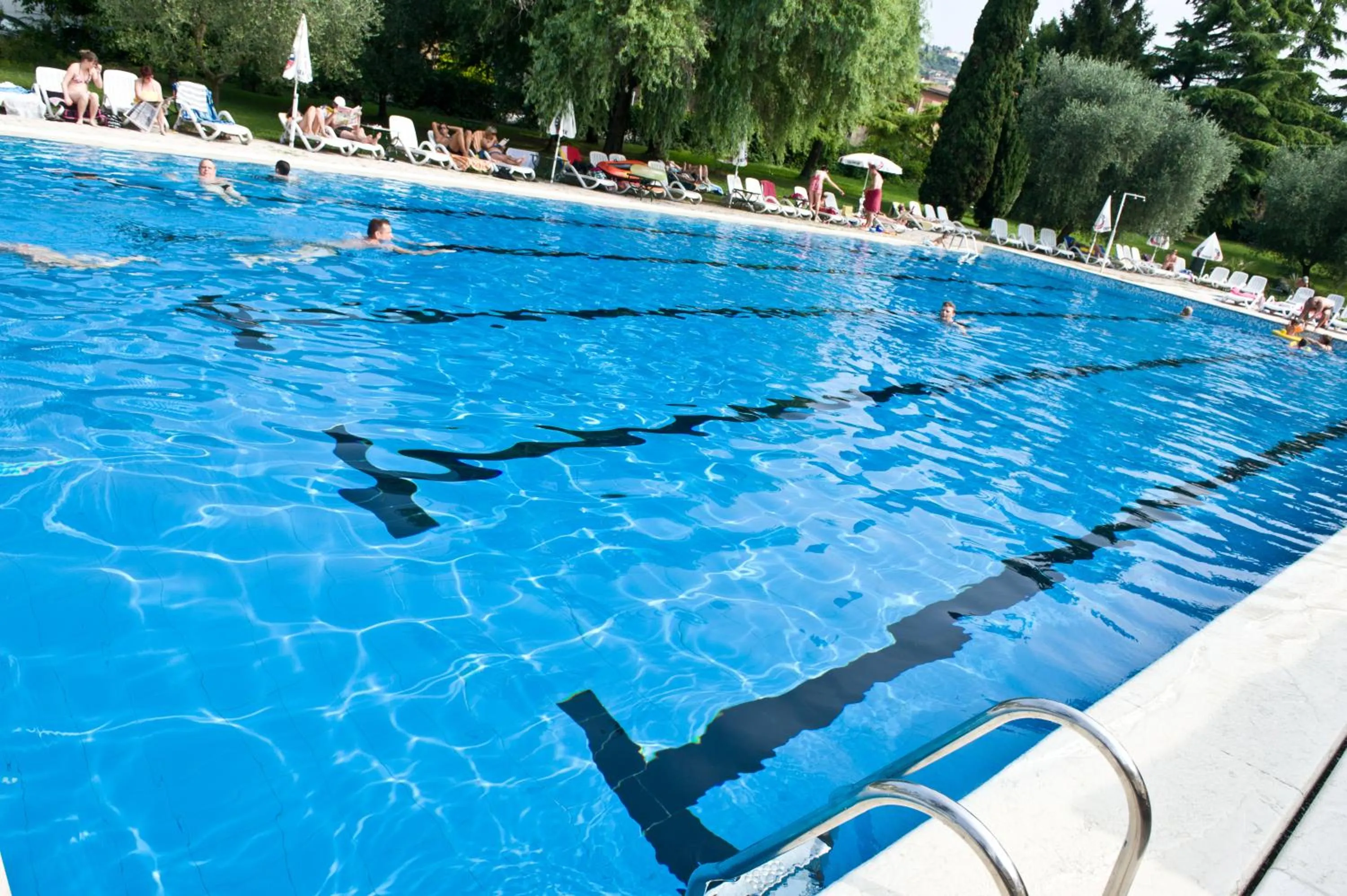 Swimming pool in Hotel Palme & Suite