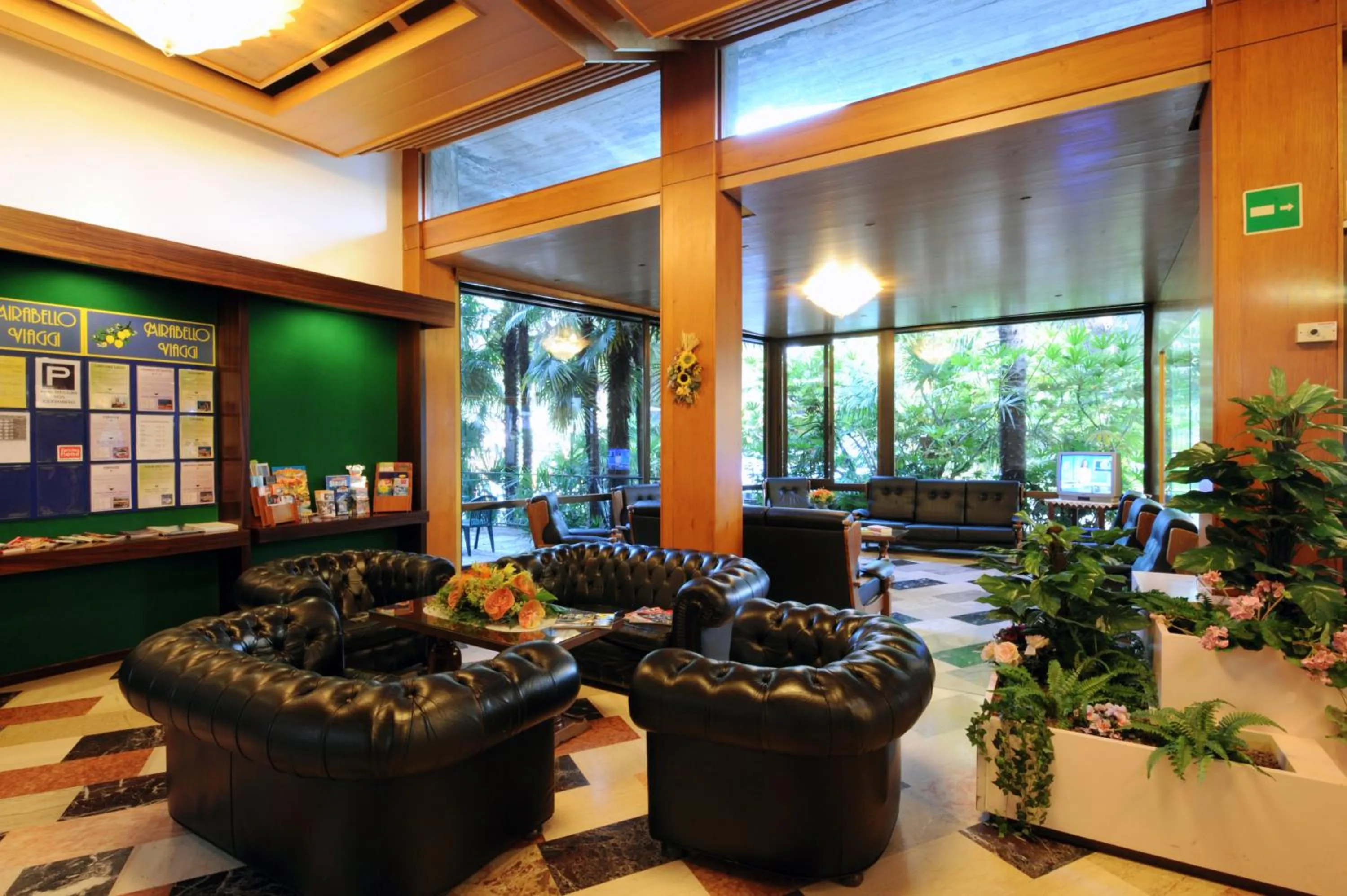 Lobby or reception in Hotel Palme & Suite