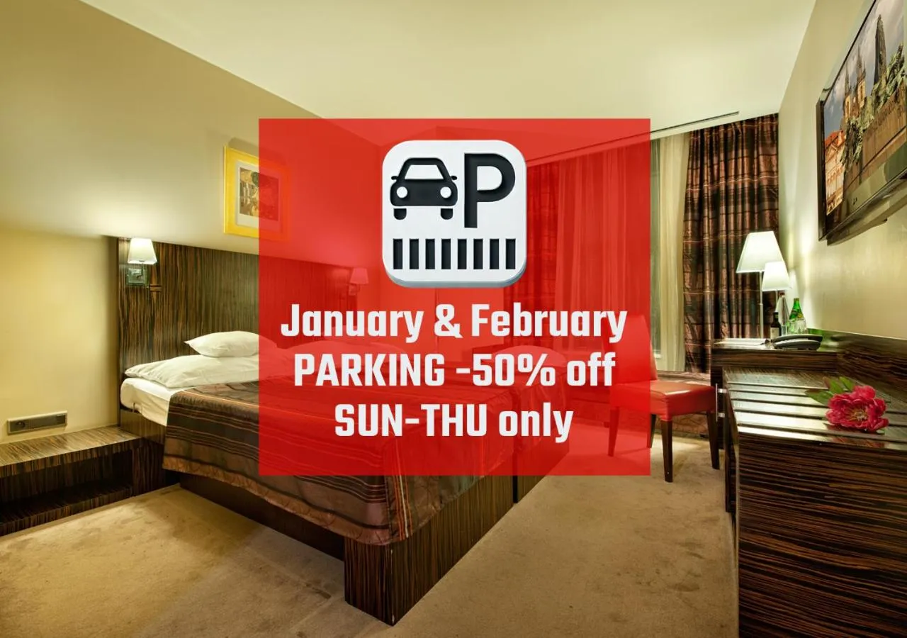 Bed in EA Hotel Crystal Palace