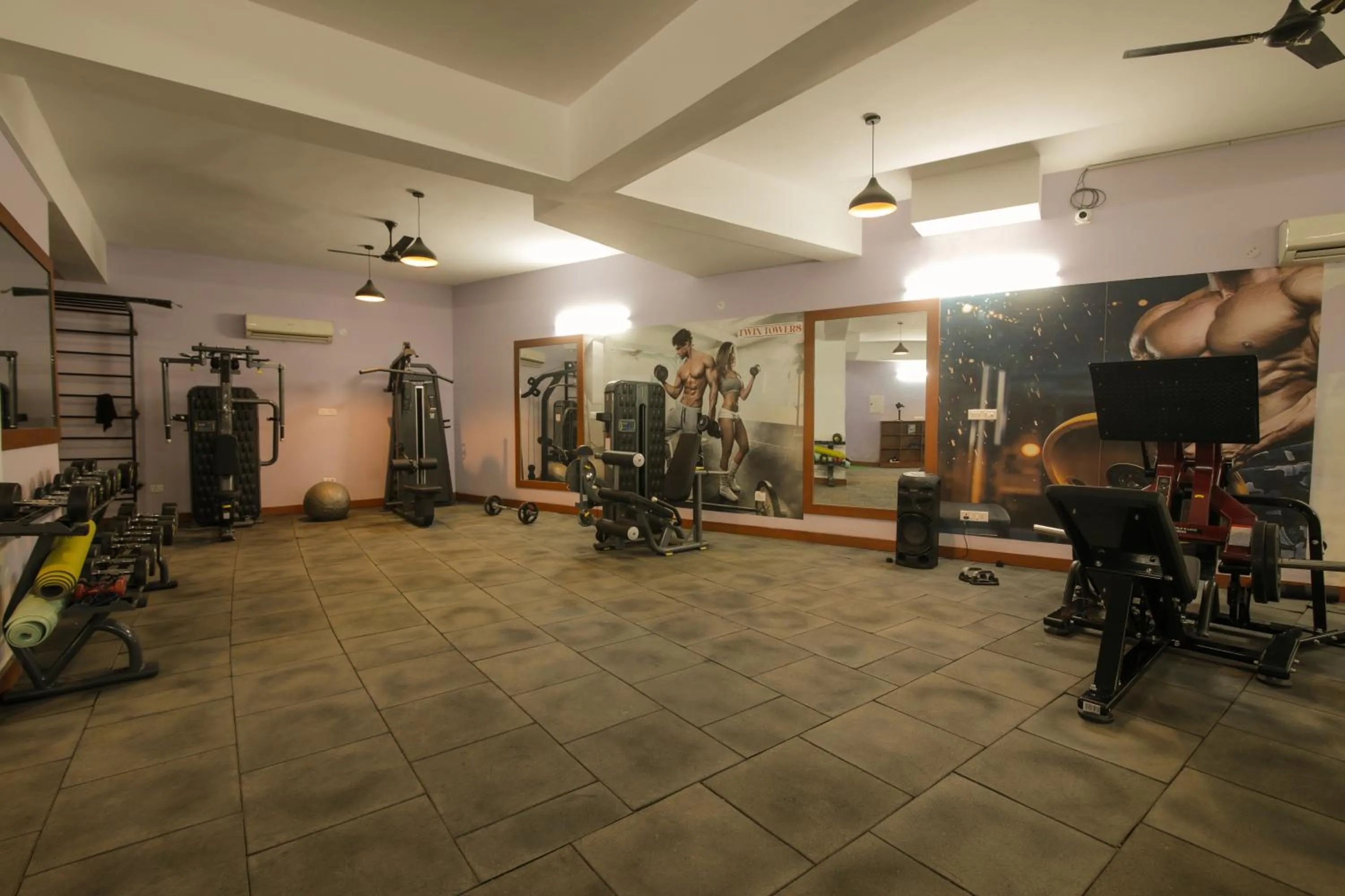 Fitness centre/facilities in Twin Towers