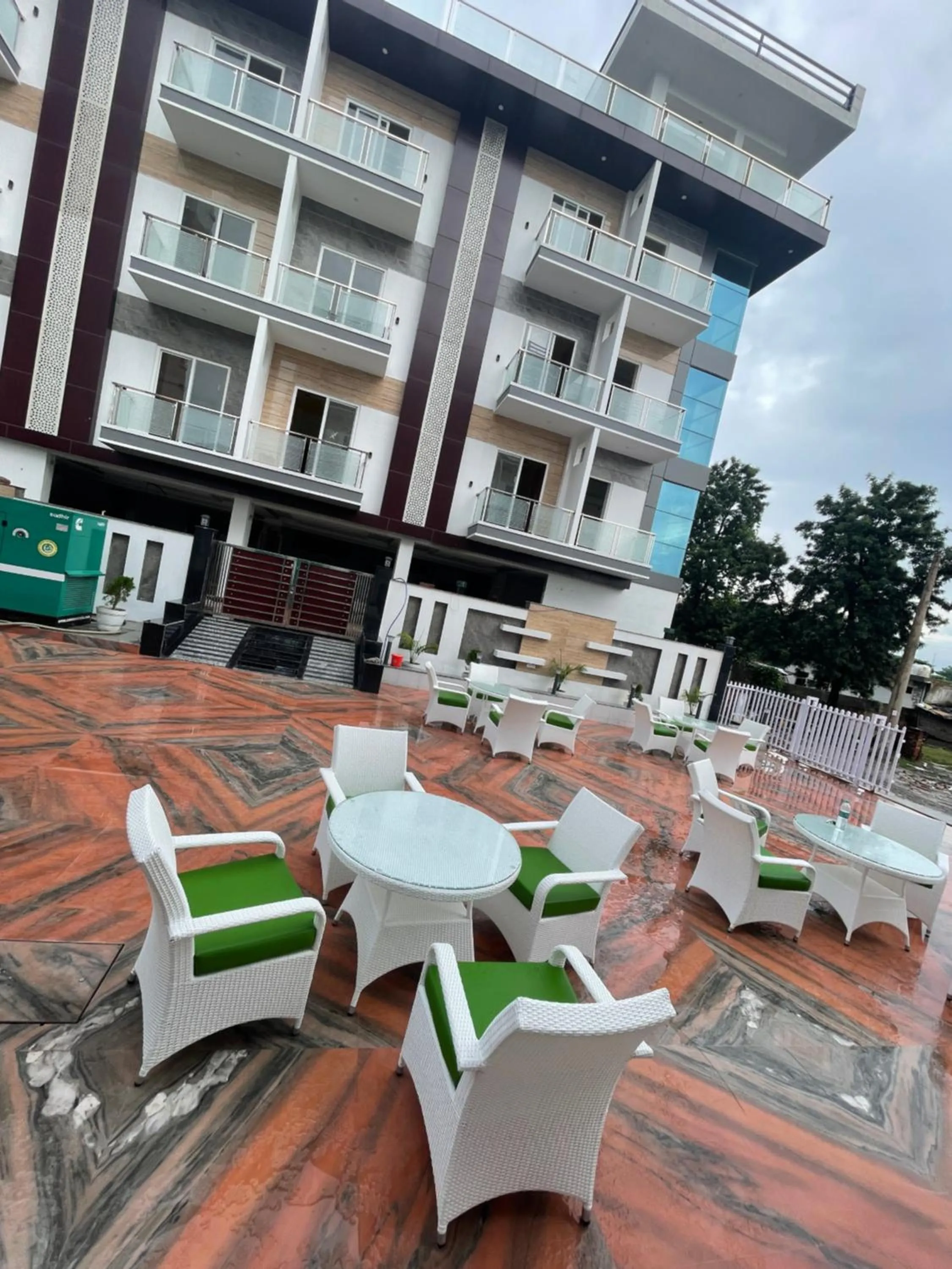 Property building in Twin Towers