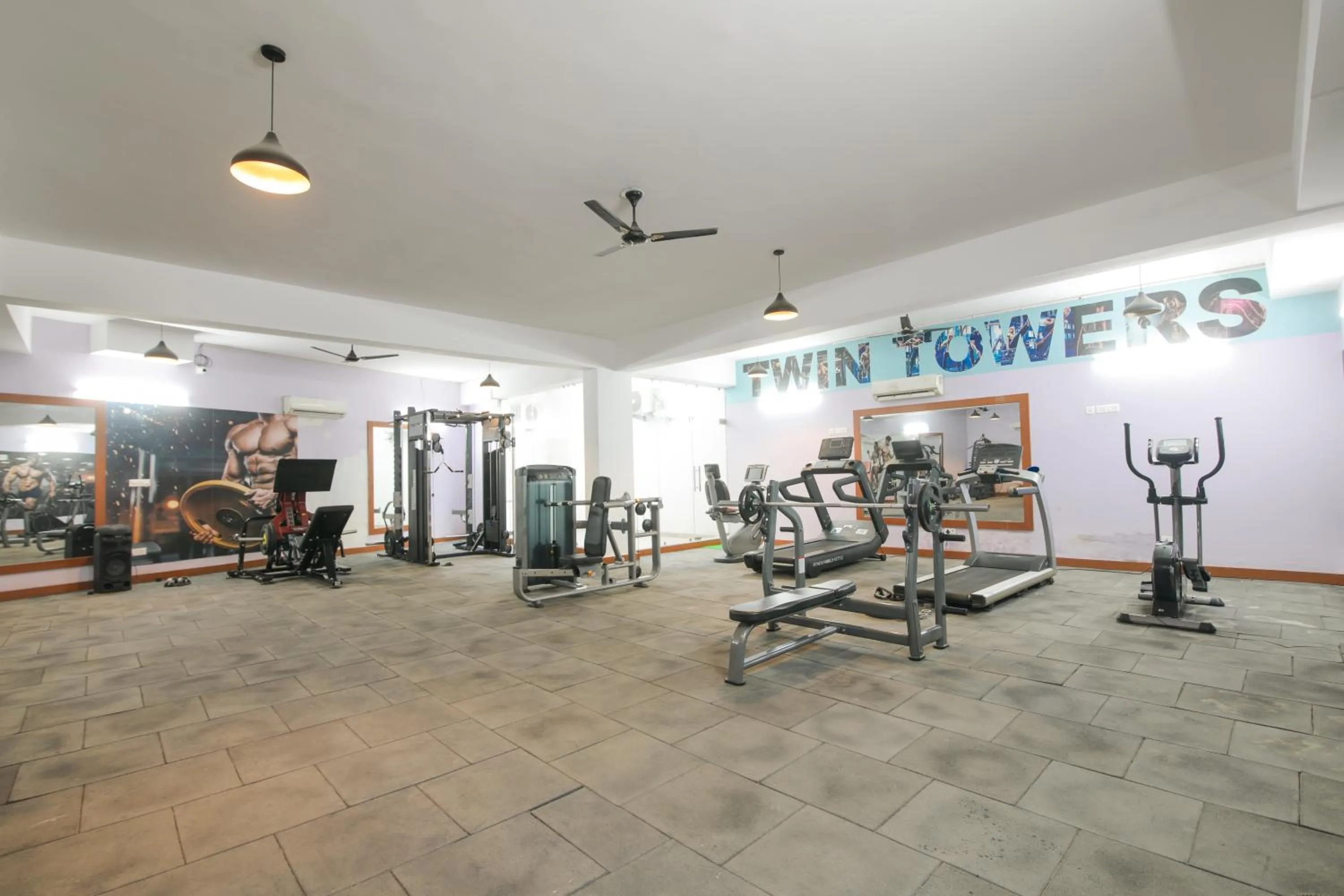 Fitness centre/facilities in Twin Towers