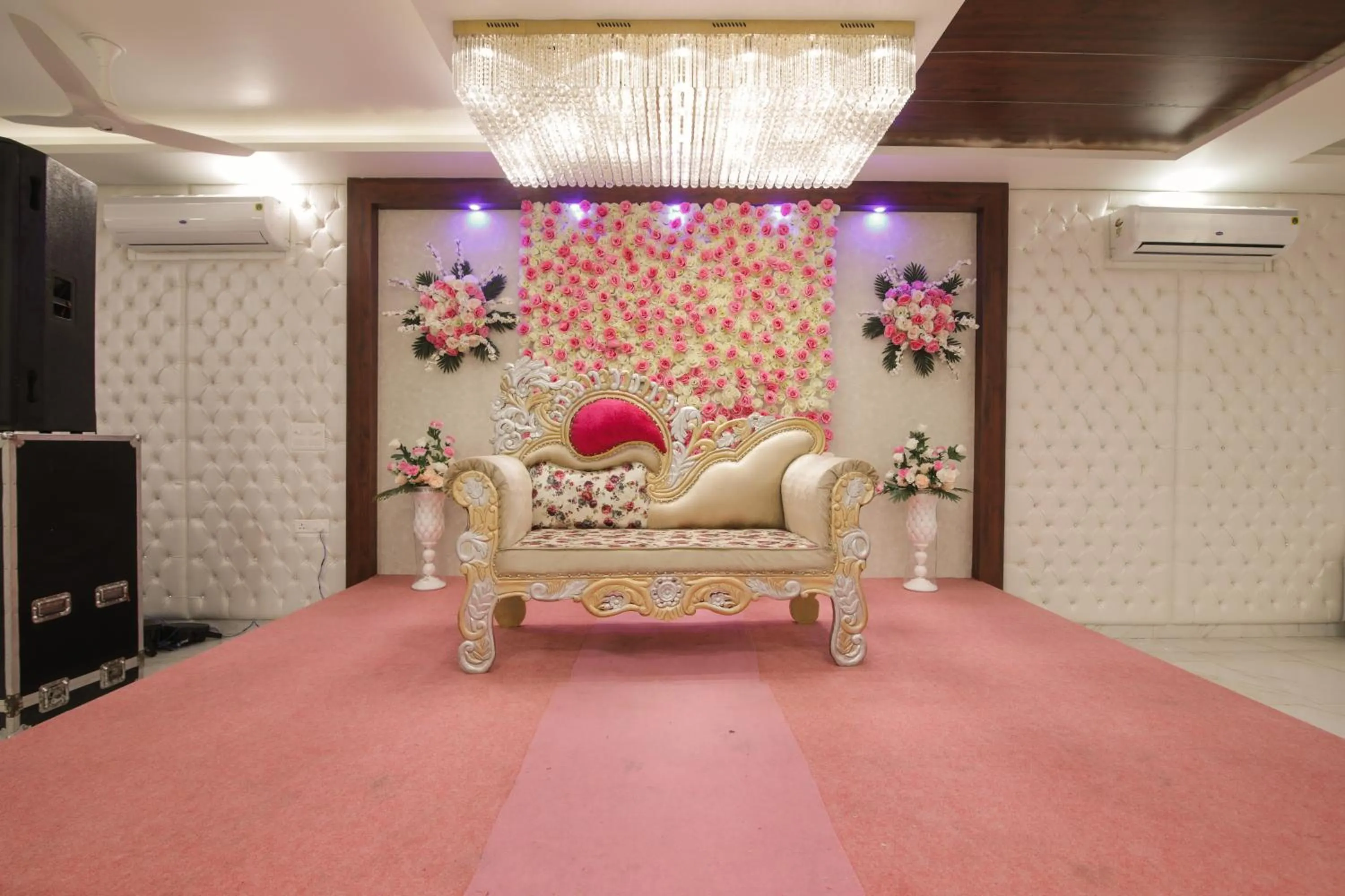 Banquet/Function facilities in Twin Towers