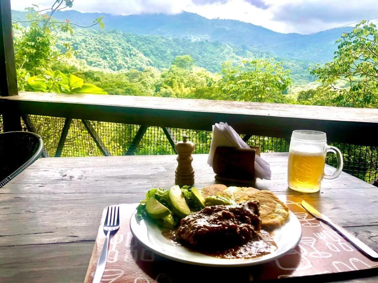 Restaurant/places to eat in Hotel Minca - La Casona