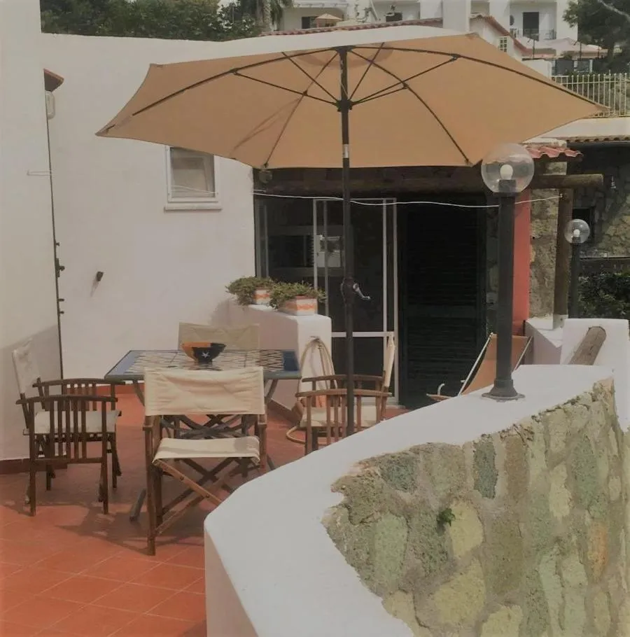 Dining area in Agata Suite