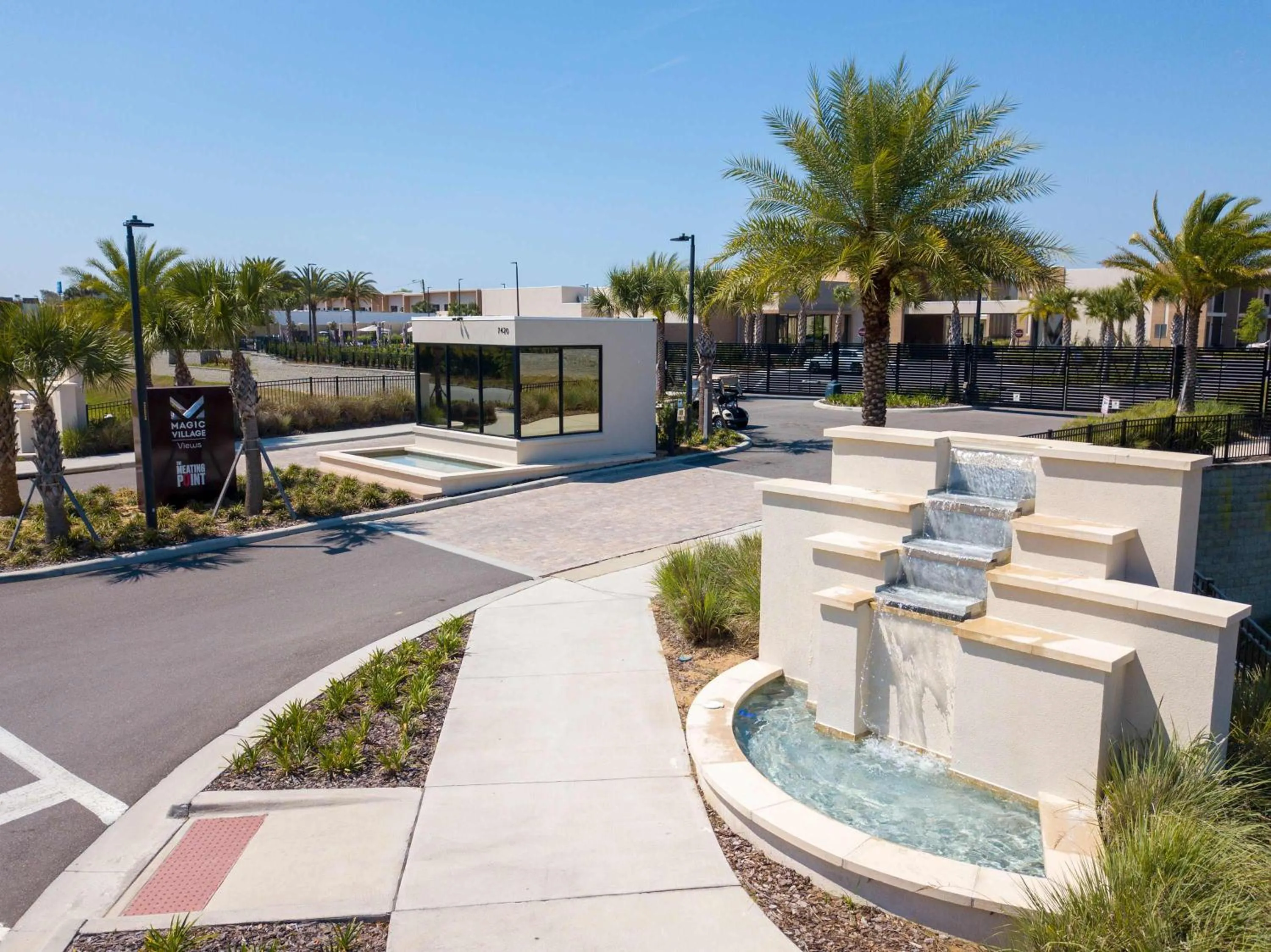 Gorgeous 4Bd Close to Disney @ Magic Village 7581