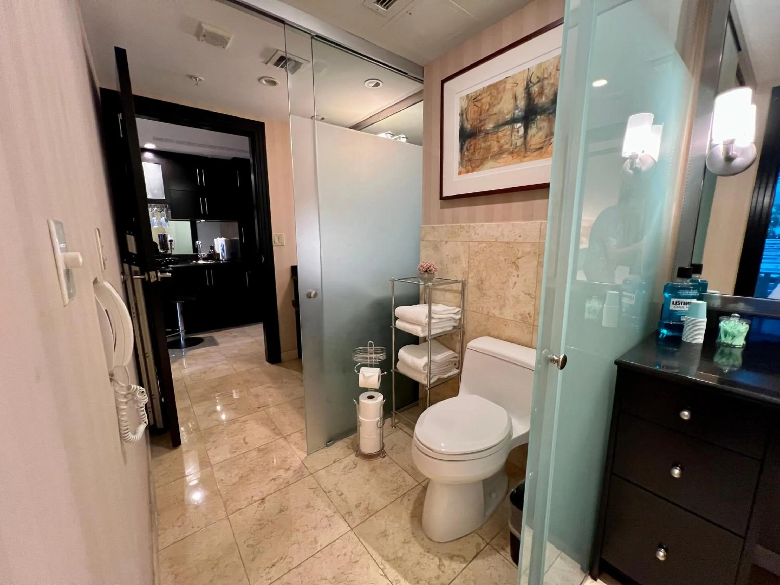 Toilet in Boutique Suites 3 min walk to beach