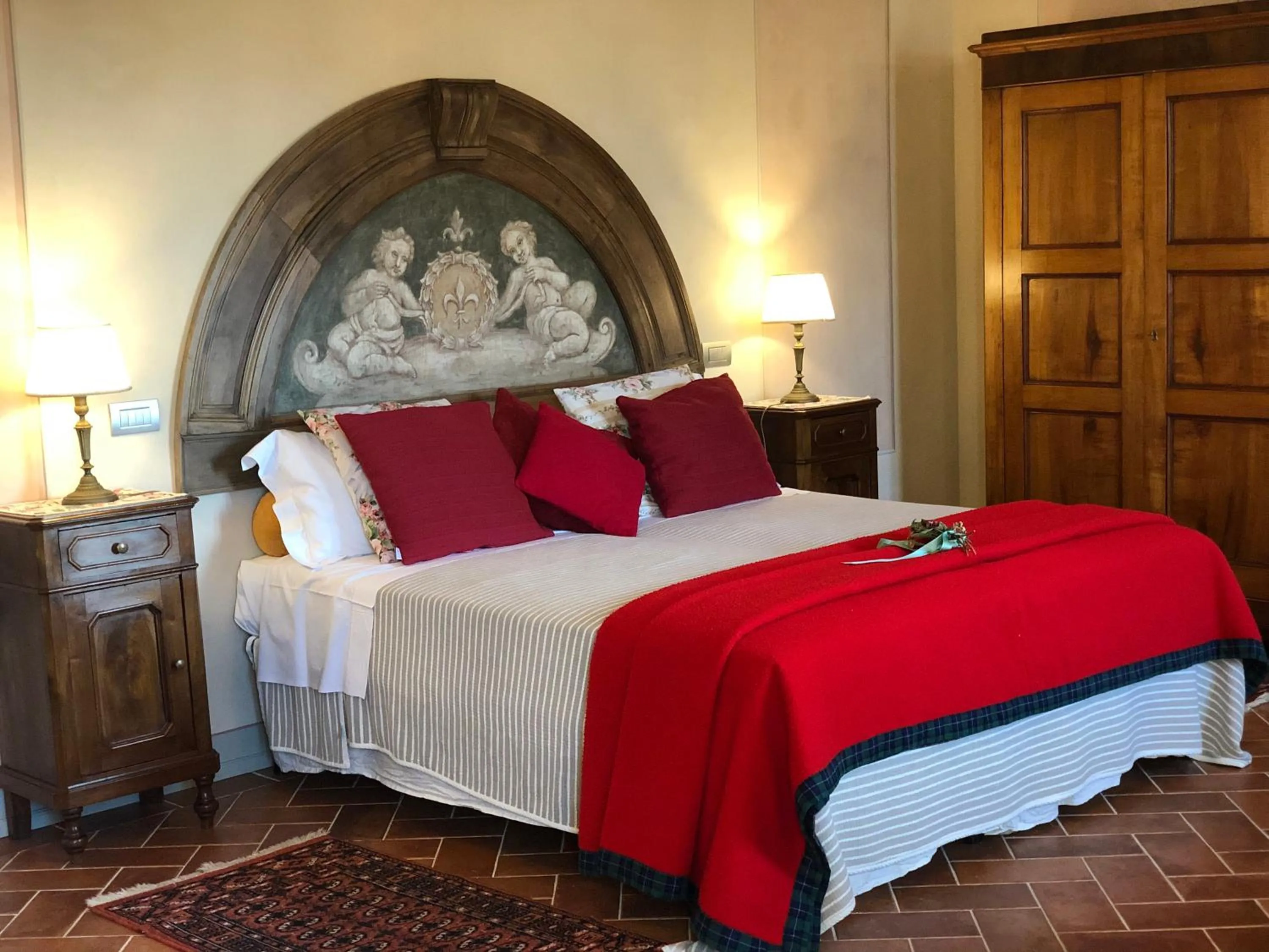 Photo of the whole room, Bed in La Cantina Relais - Fattoria Il Cipresso