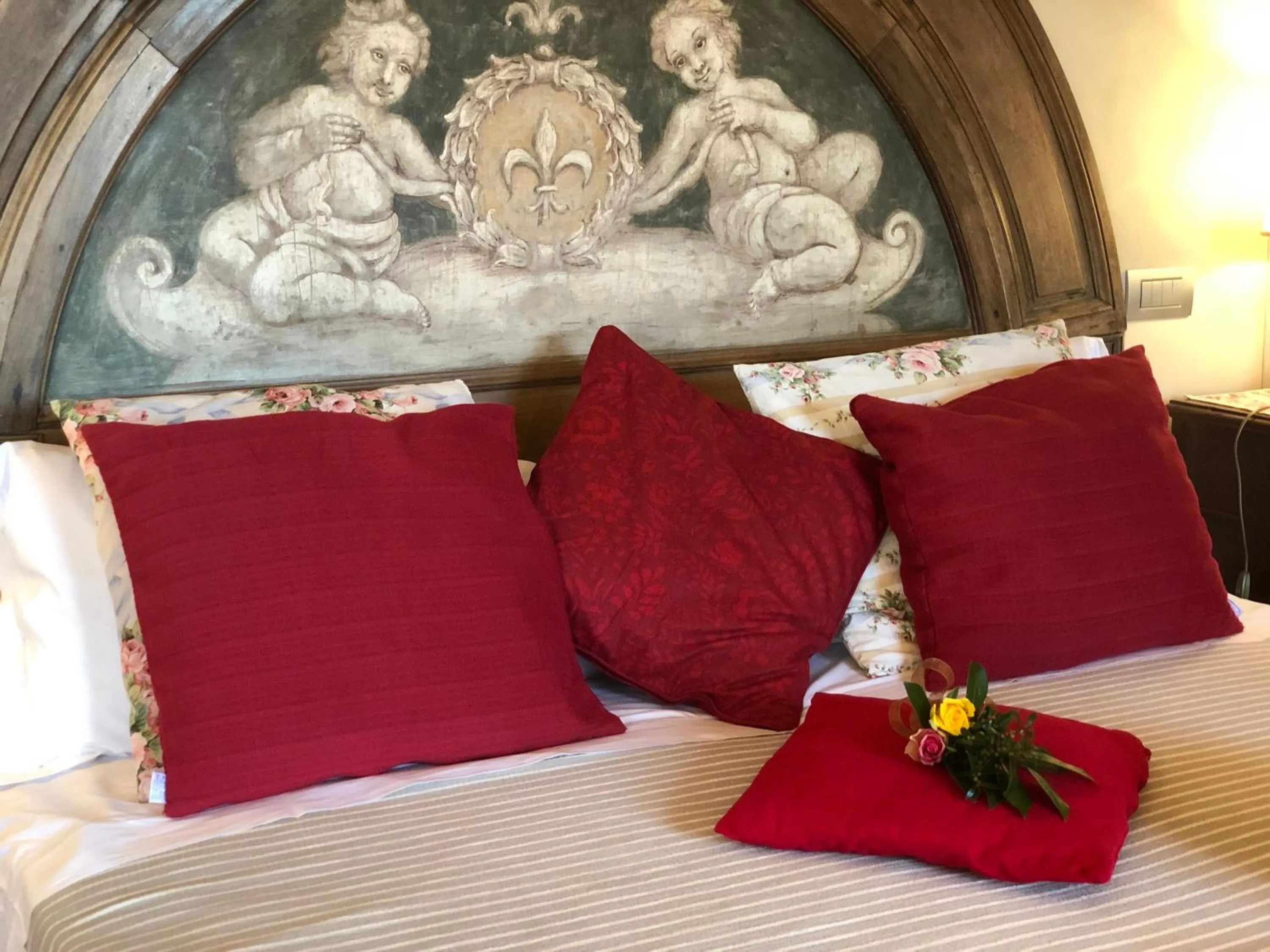 Bedroom, Bed in La Cantina Relais - Fattoria Il Cipresso