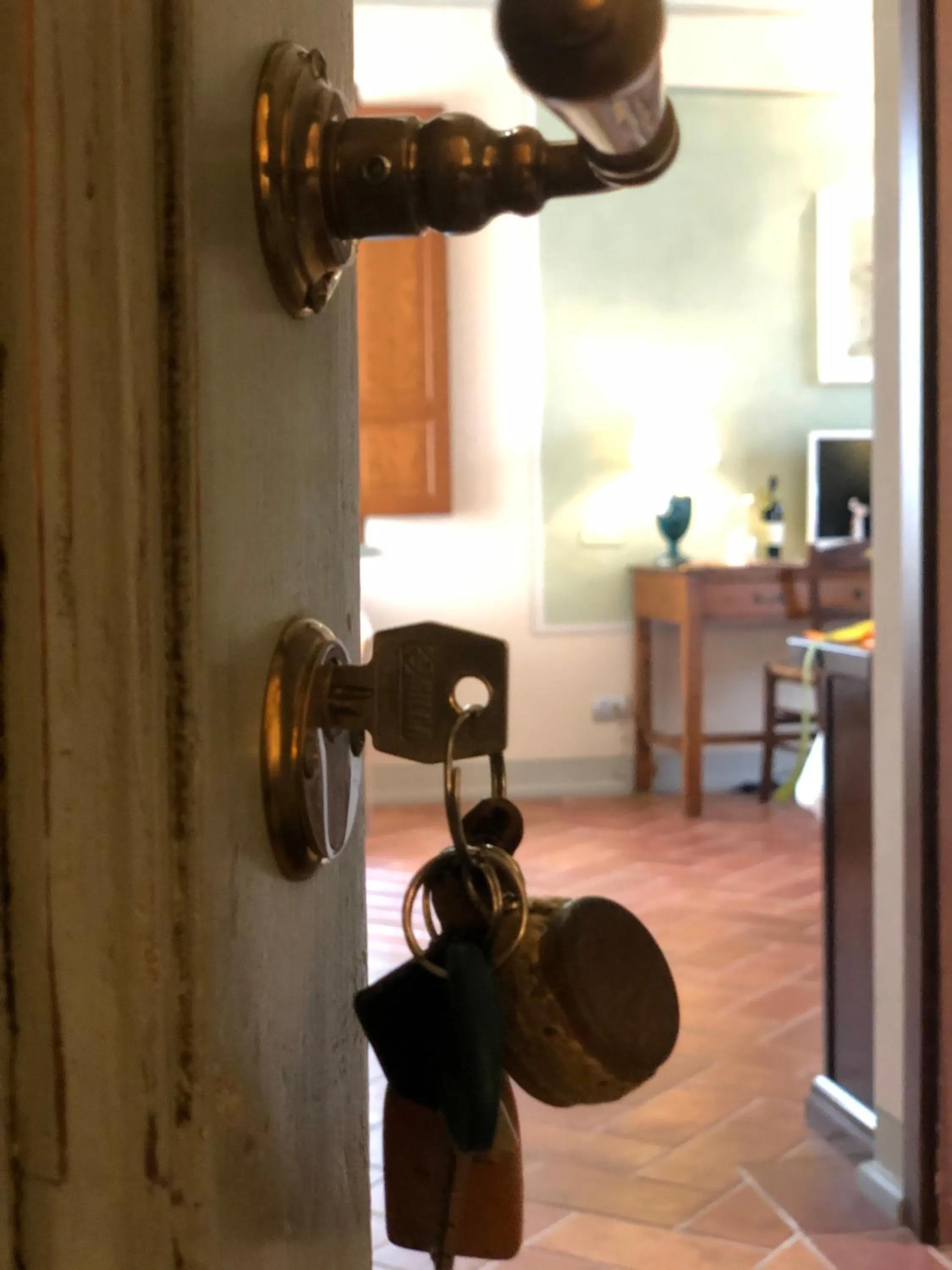 Decorative detail in La Cantina Relais - Fattoria Il Cipresso