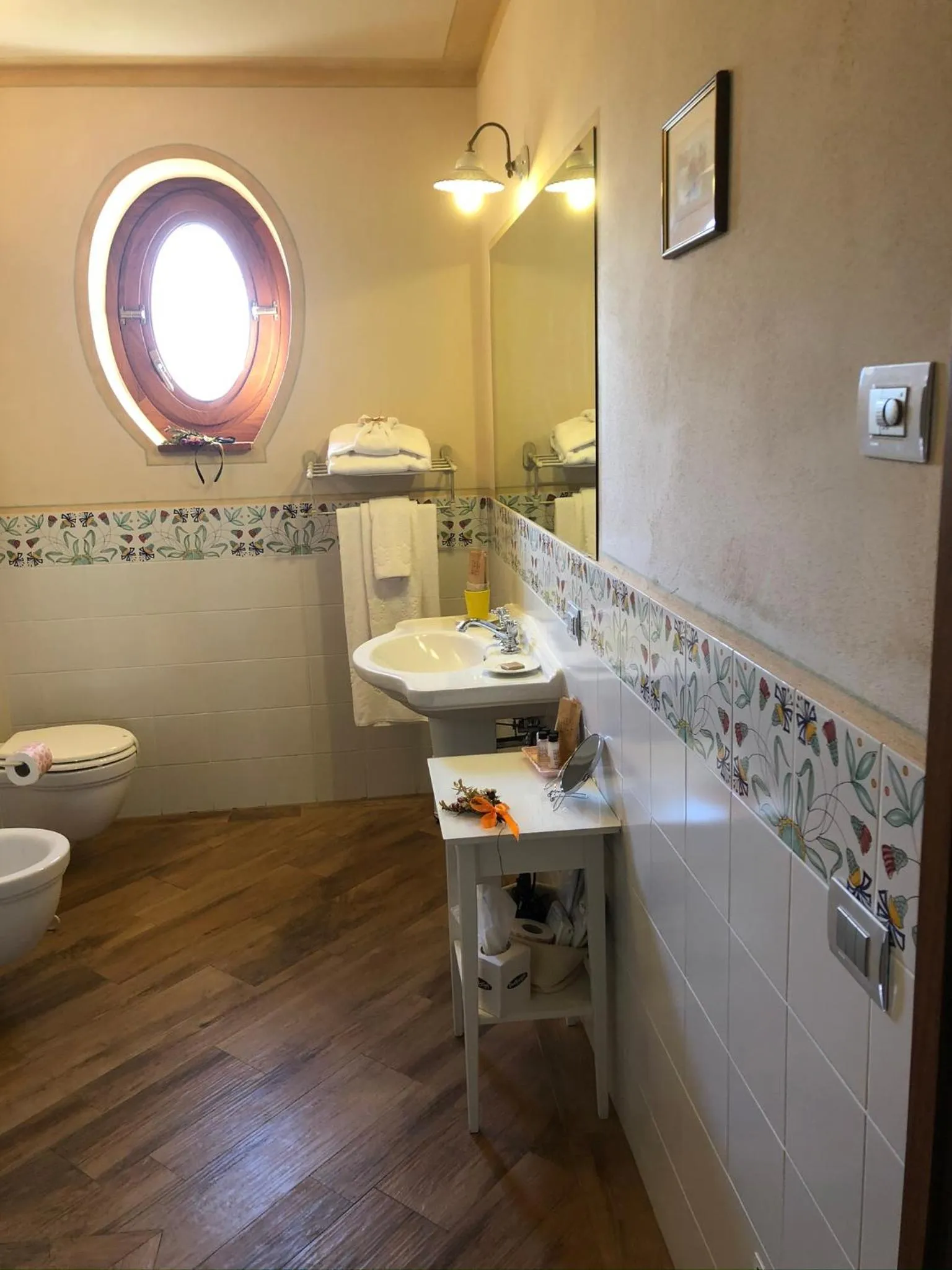 Bathroom in La Cantina Relais - Fattoria Il Cipresso