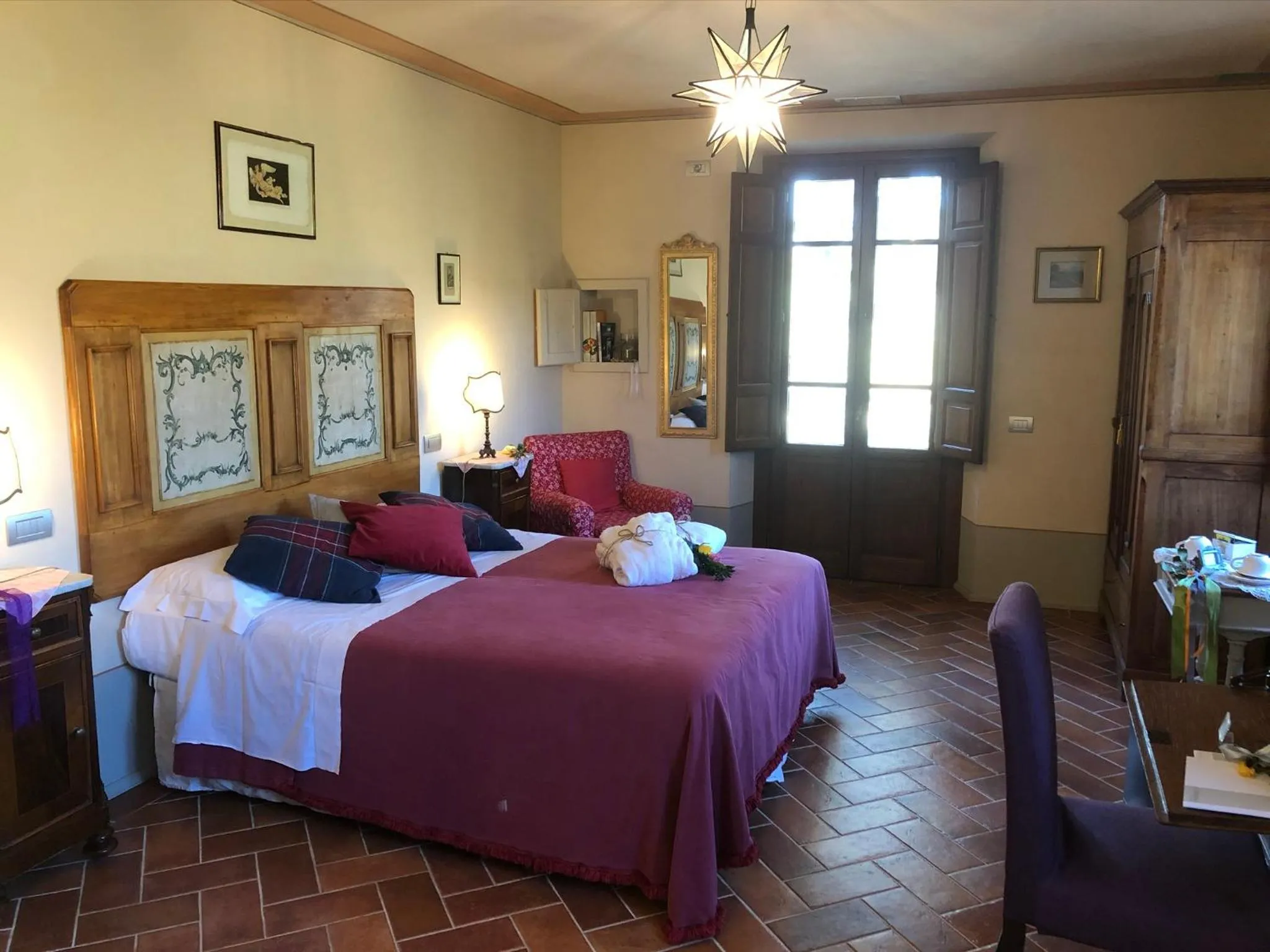 Bed in La Cantina Relais - Fattoria Il Cipresso