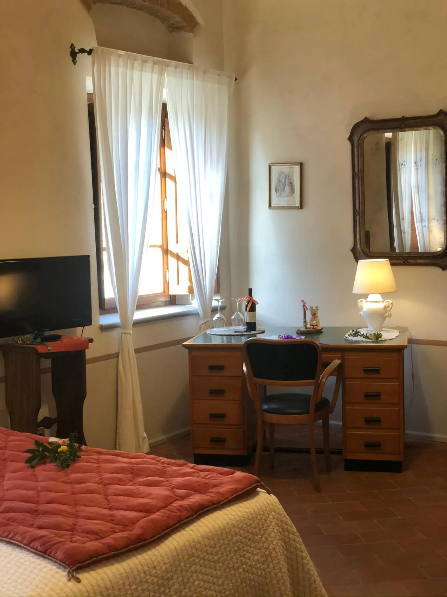 Bed in La Cantina Relais - Fattoria Il Cipresso