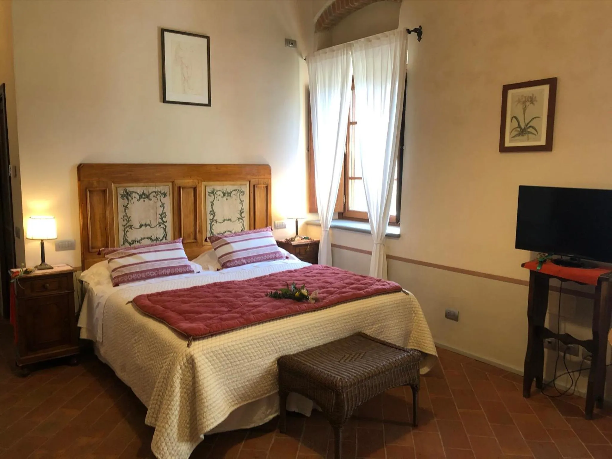 Bed in La Cantina Relais - Fattoria Il Cipresso