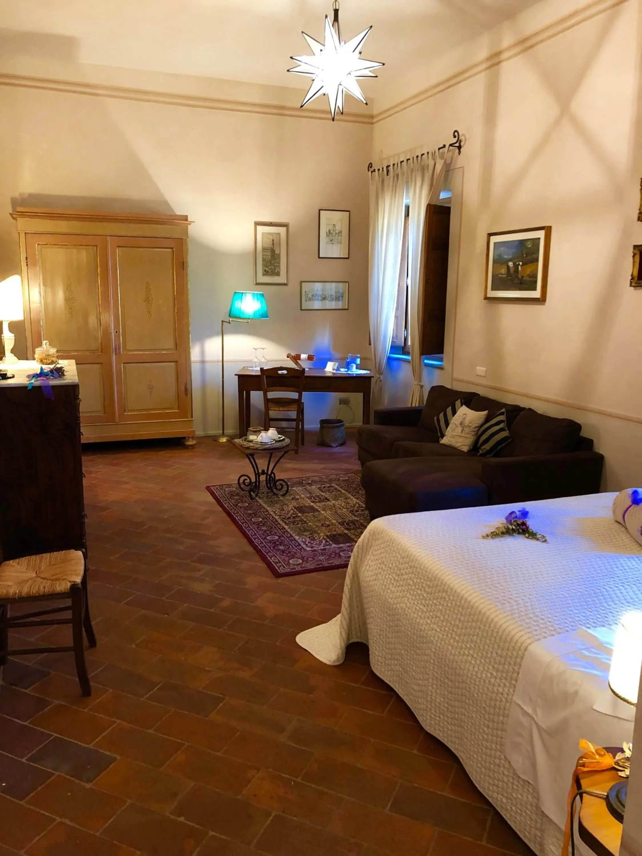 Photo of the whole room, Bed in La Cantina Relais - Fattoria Il Cipresso