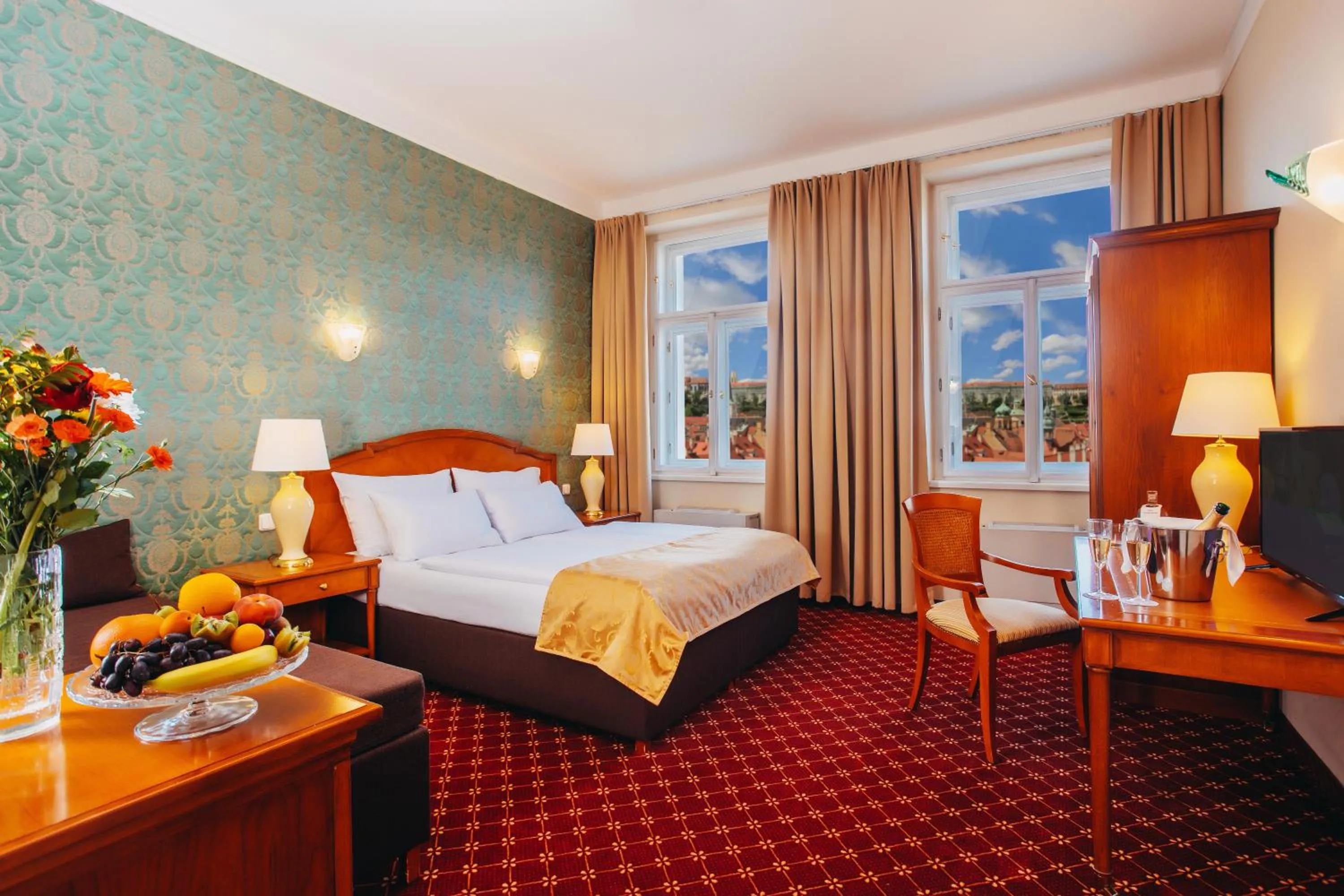 Photo of the whole room, Bed in Hotel St George - Czech Leading Hotels