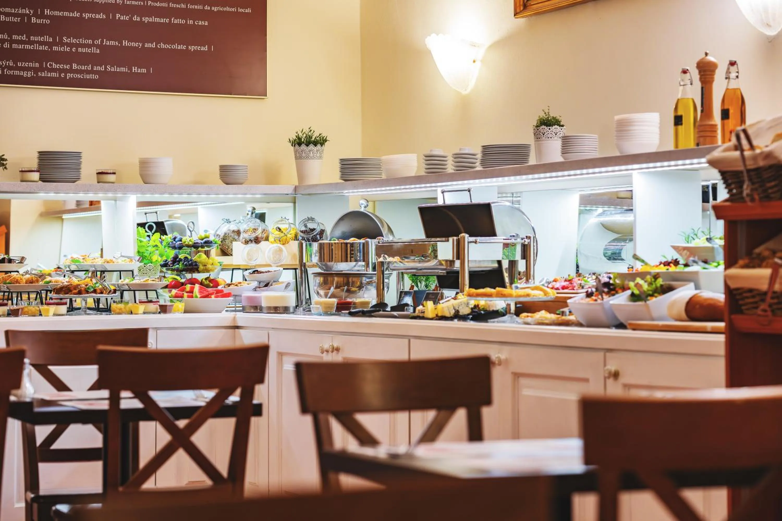 Buffet breakfast in Hotel St George - Czech Leading Hotels