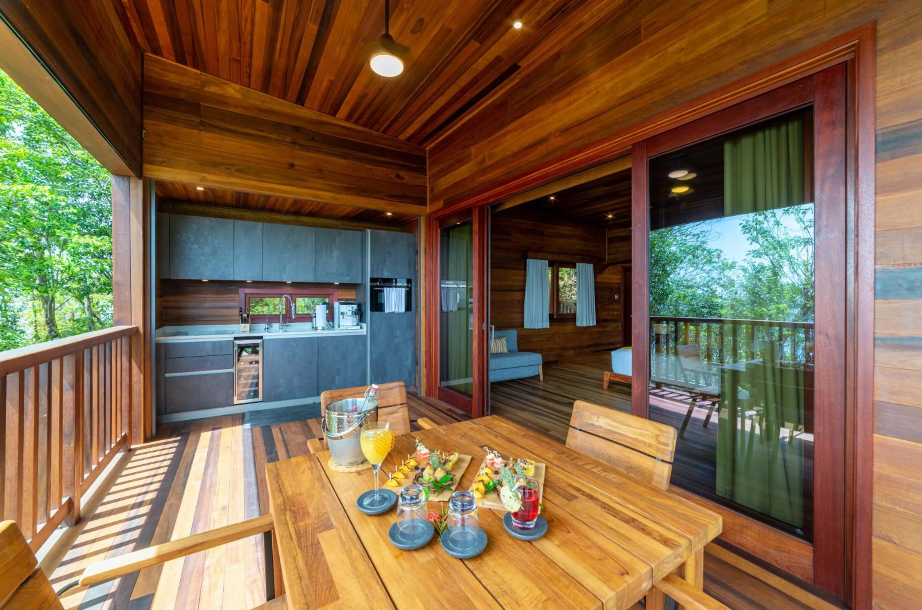 Kitchen or kitchenette in Secret Bay