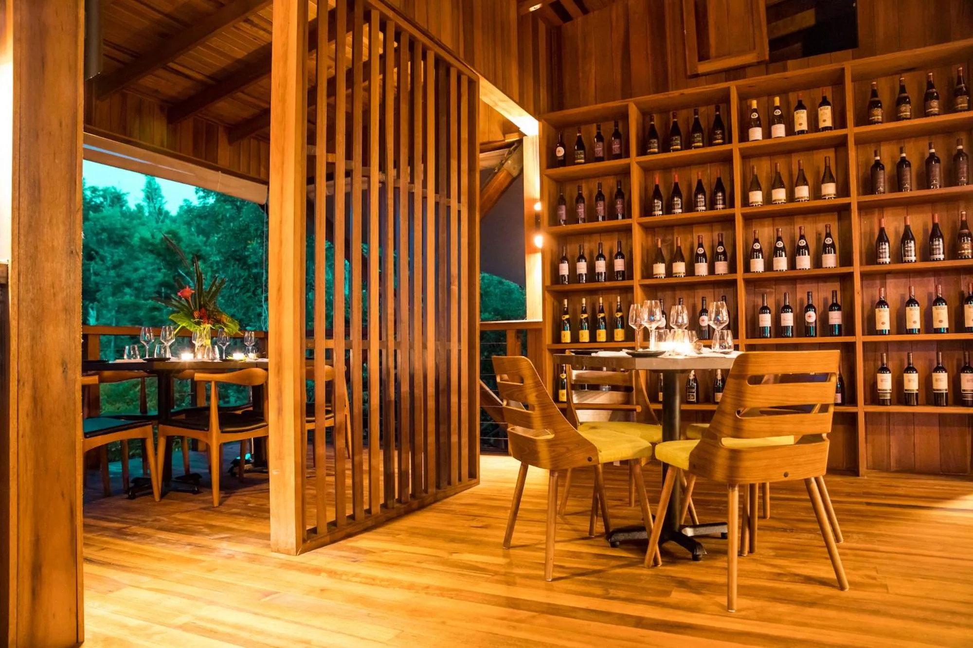 Restaurant/places to eat in Secret Bay