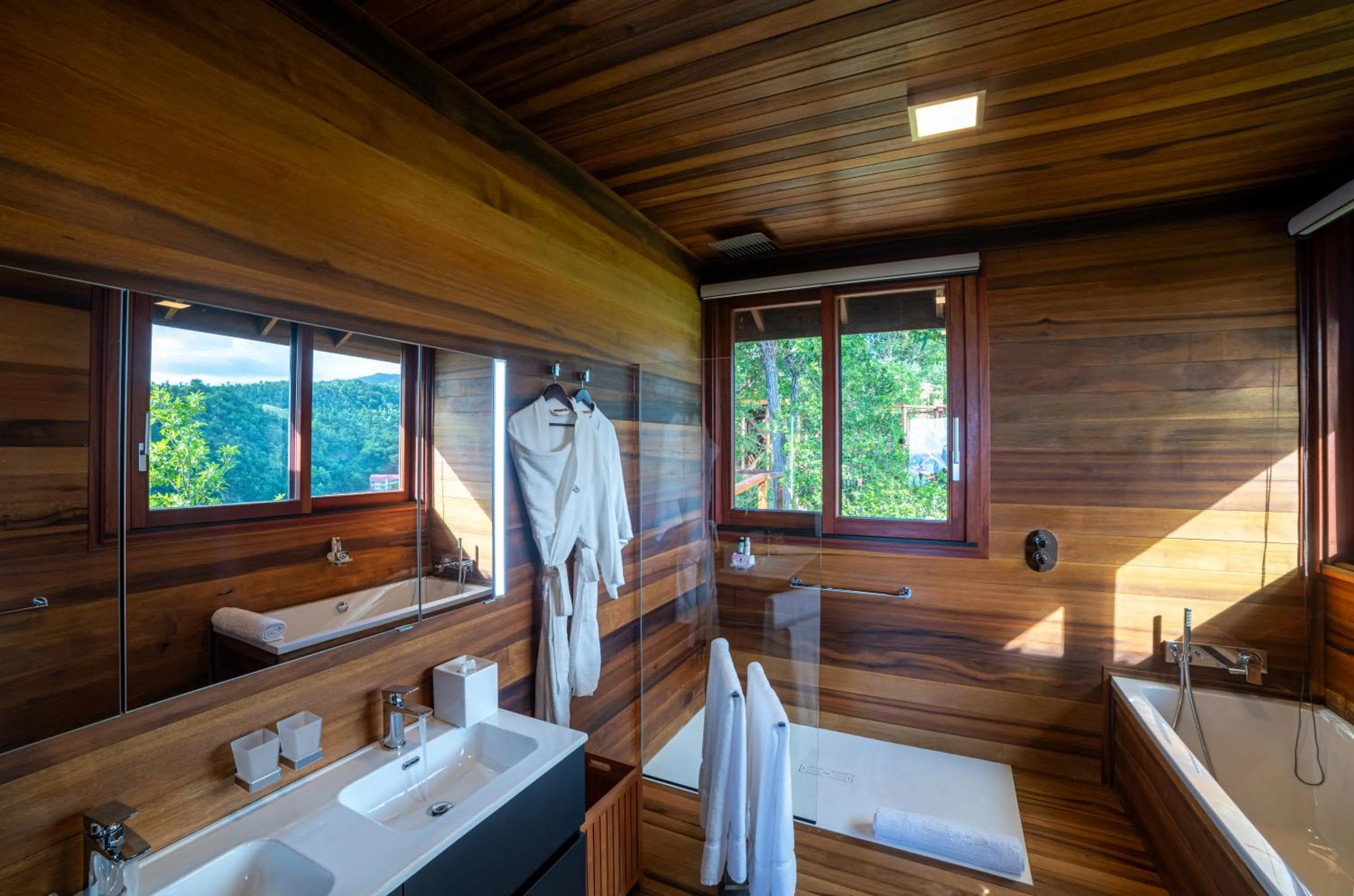 Bathroom in Secret Bay