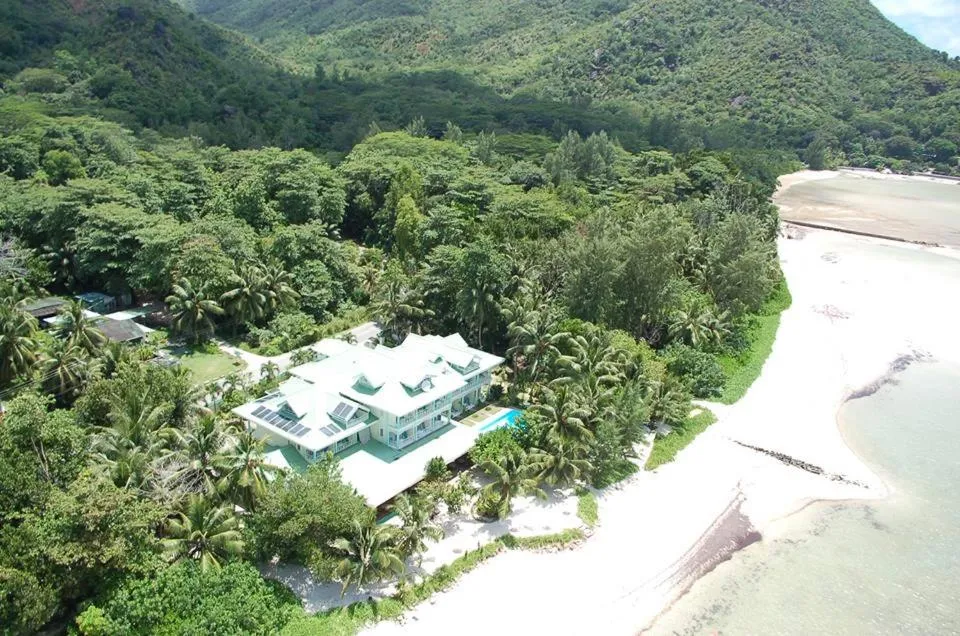 Bird's eye view in Palm Beach Hotel