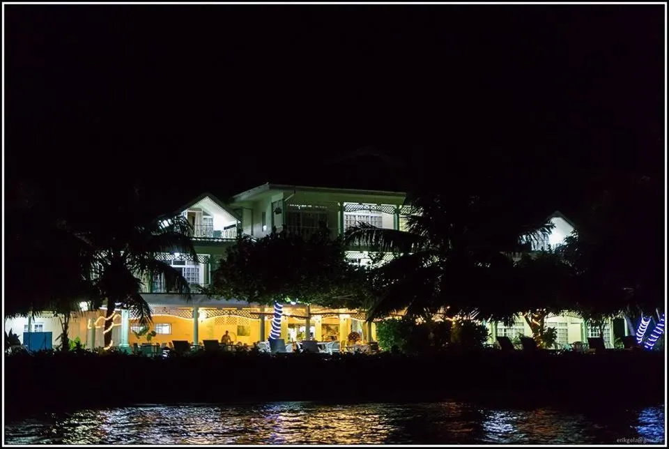 Sea view in Palm Beach Hotel